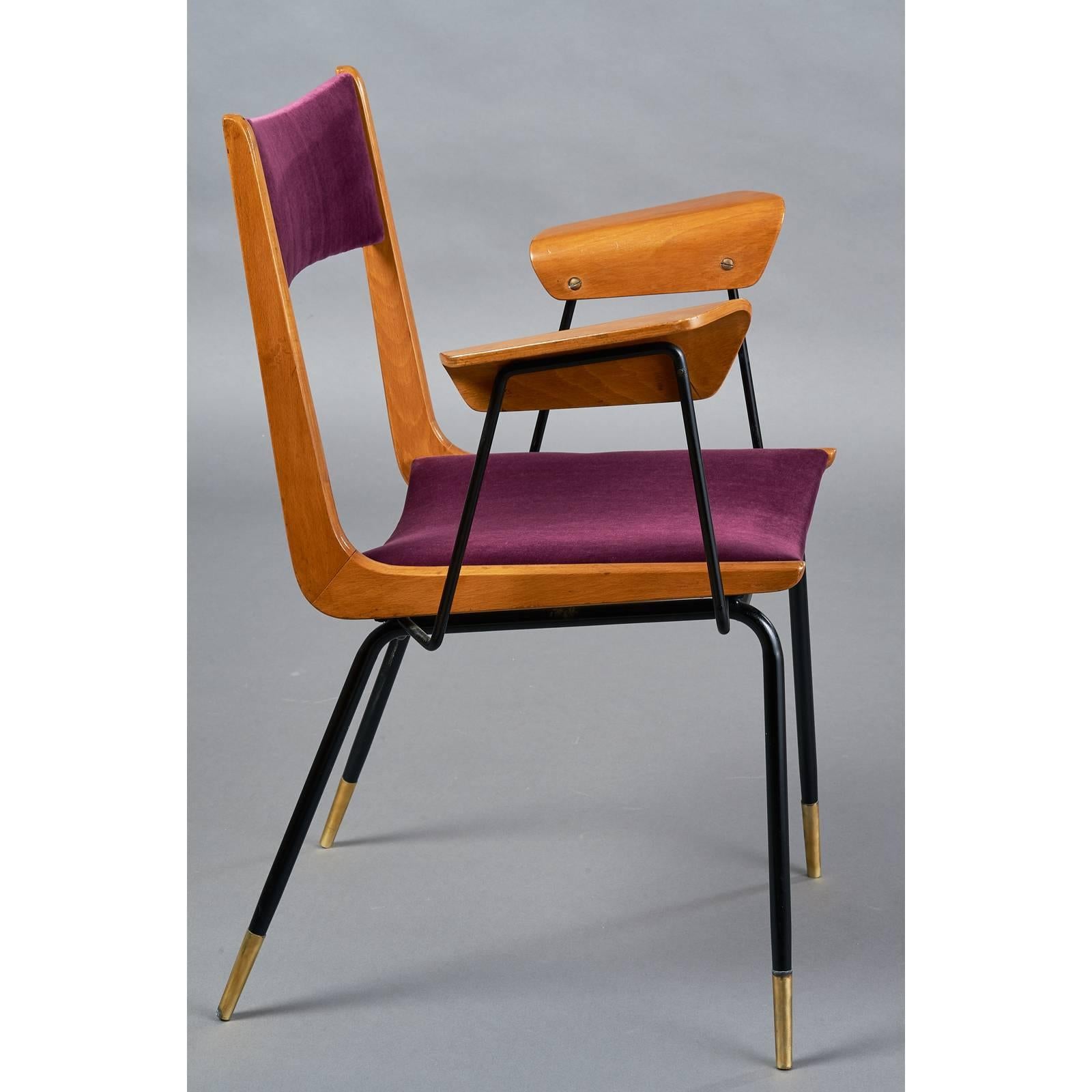 Italy, 1950s
Single desk armchair in solid and folded laminated light woods,
enameled metal legs and armature with tall brass sabots
Dimensions: 24 W x 20 D x 16 H, seat, 31 H back.
