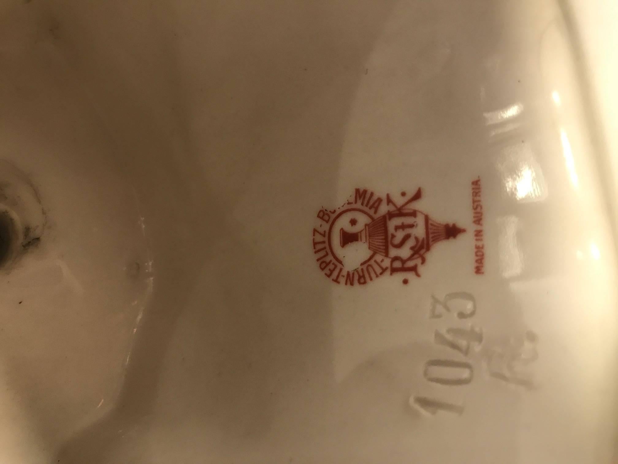 Porcelaine Buste d'amphore autrichien chanté Stellmacher Teplitz