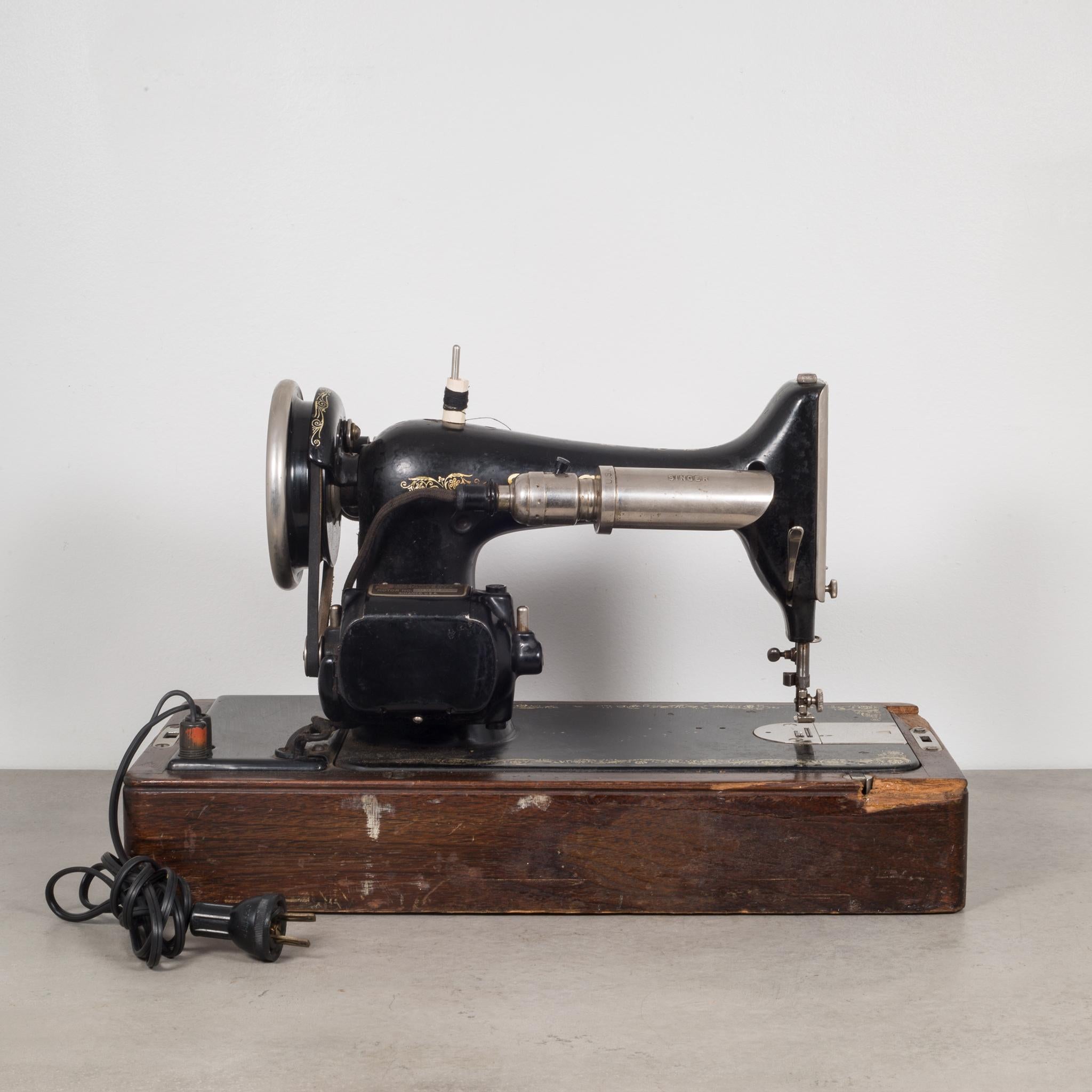 singer sewing machine 1920s
