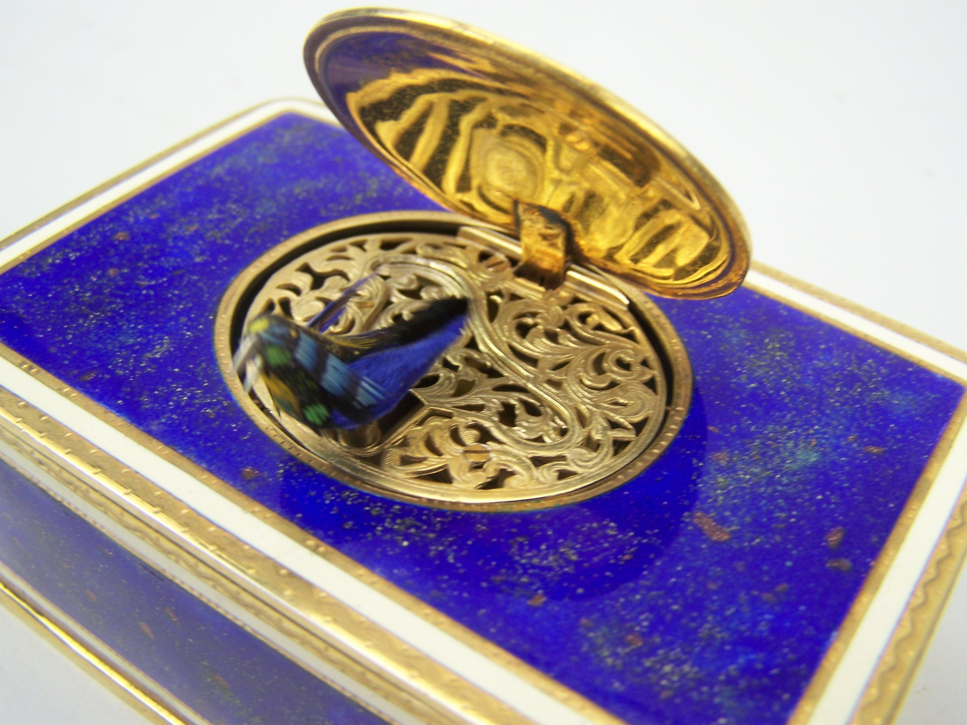 Singing bird box by K Griesbaum in guilded case and blue-goldflaked enamel 6