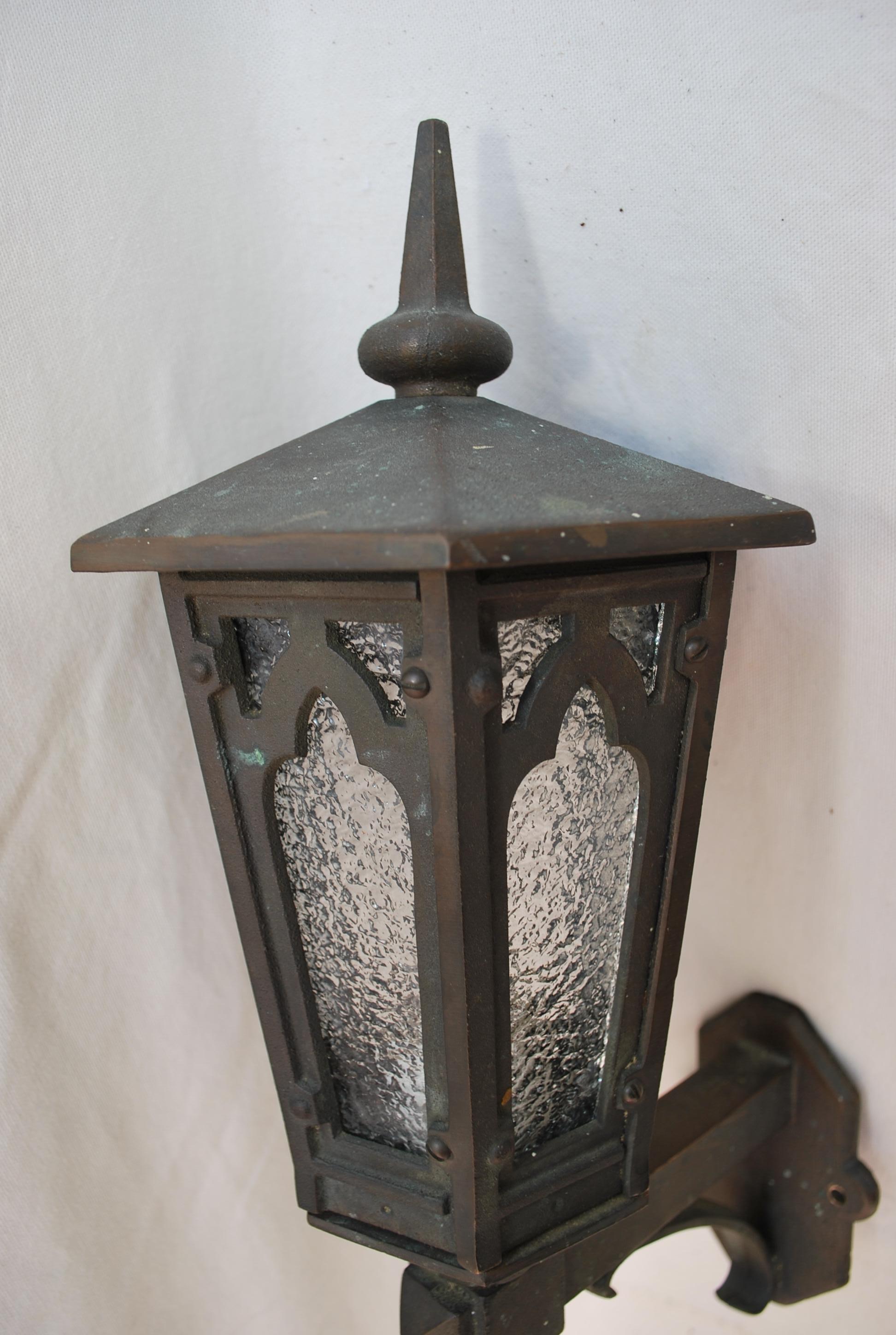 American Single 1920's cast iron outdoor sconce For Sale