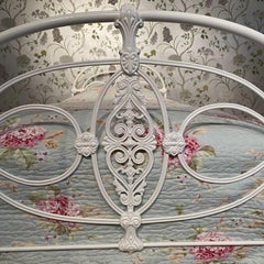 Single 3' White All Iron Delicate Bed Frame