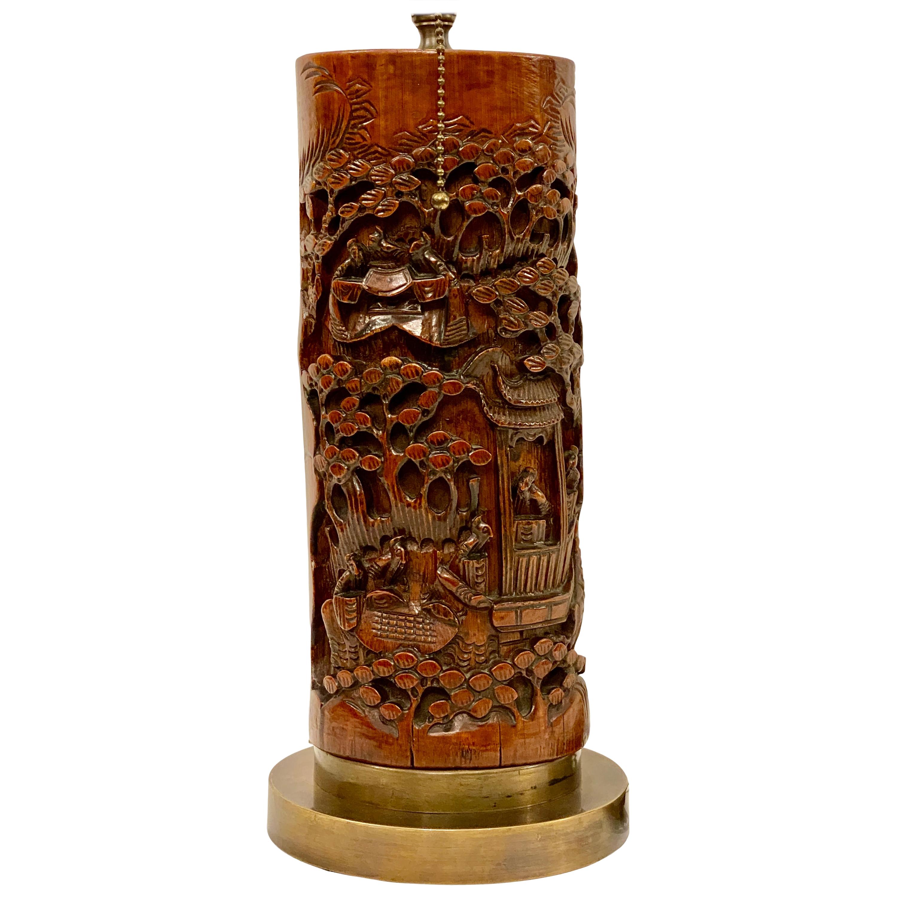 Lampe de table ancienne en bois chinois sculpté