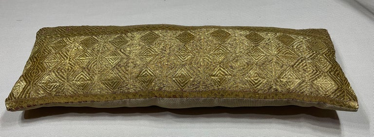 Single Antique Embroidery Textile Pillow  In Good Condition For Sale In Delray Beach, FL