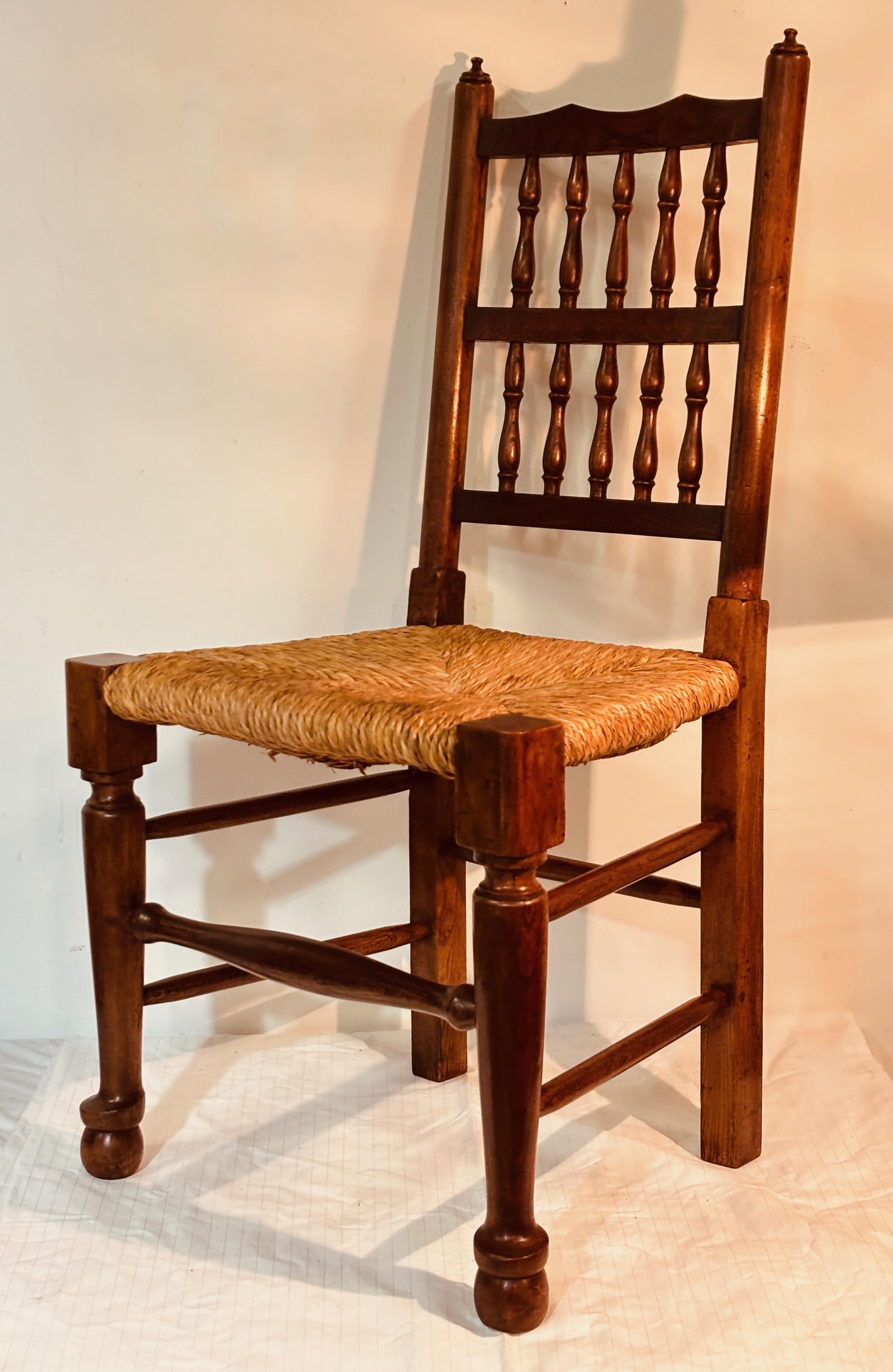 Early 19th century Lancashire rush seat side chair.
Oak
Very sturdy, excellent antique condition.
Recent refreshed finish.