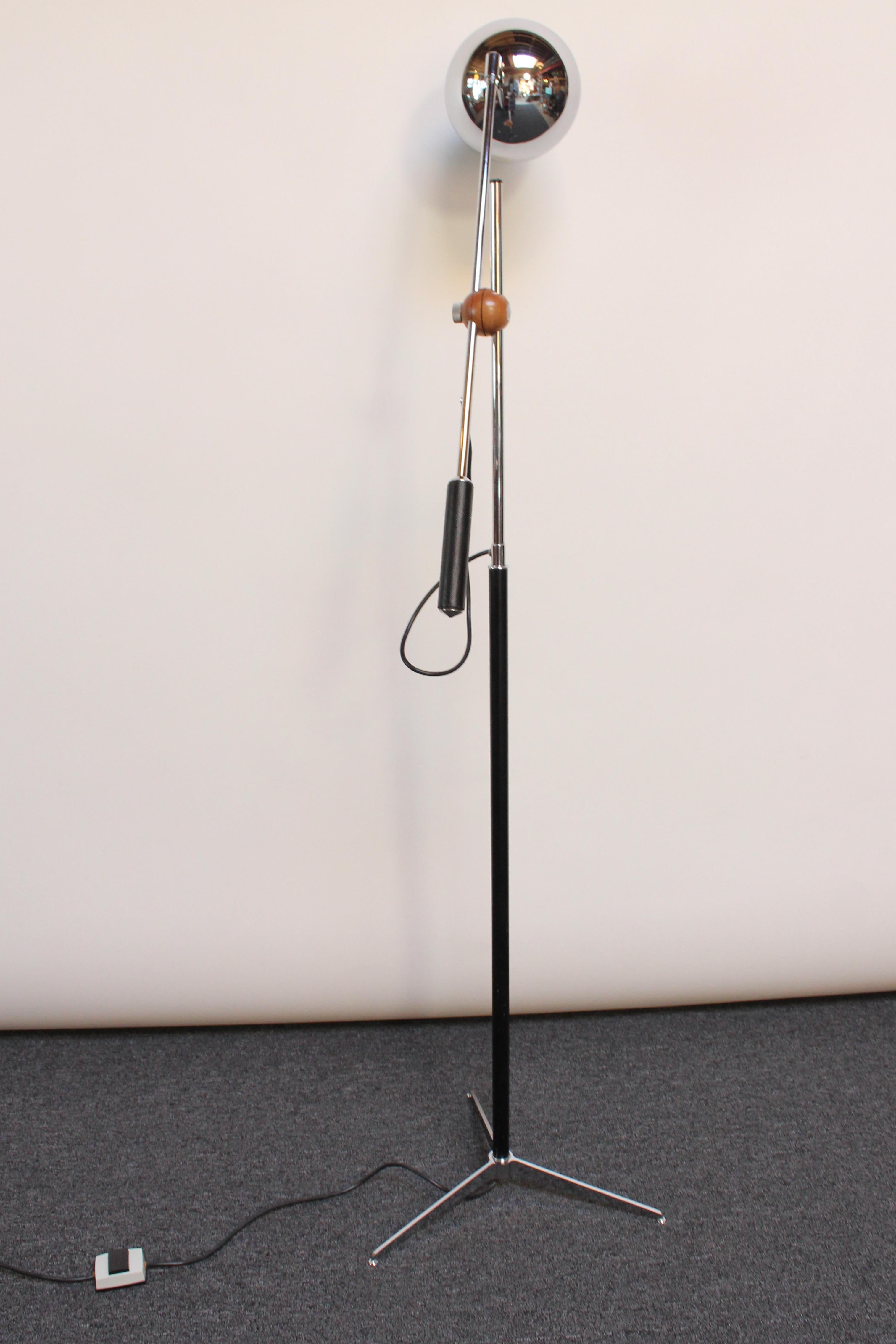 arteluce floor lamp