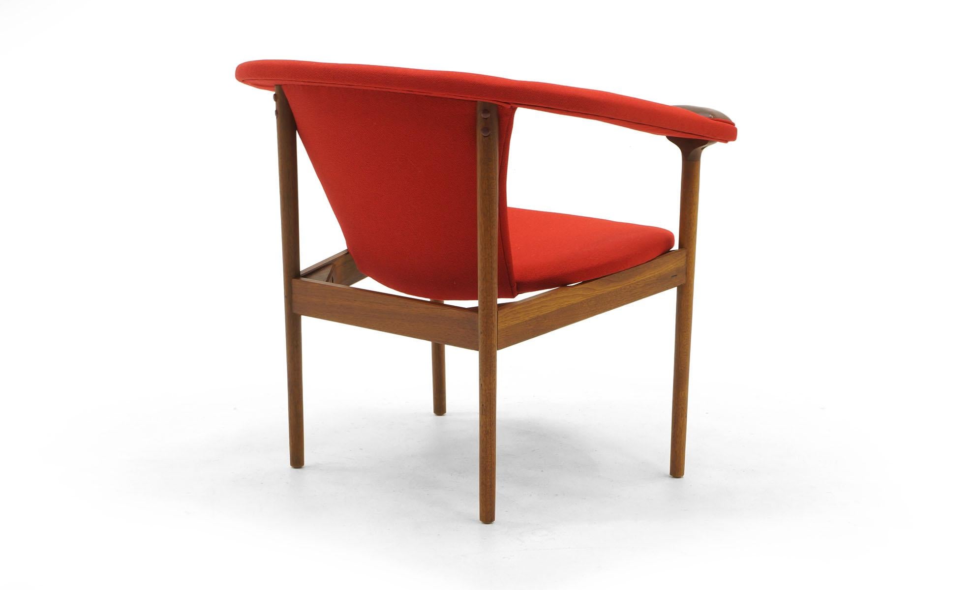 adrian pearsall chair