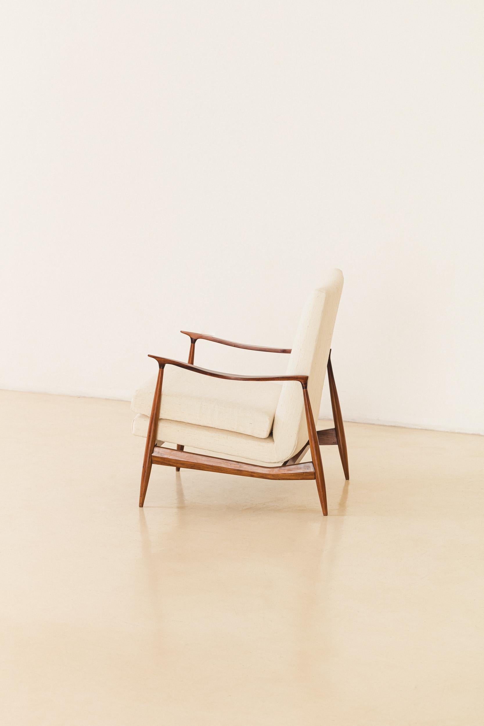 Mid-Century Modern Single Armchair by Móveis Cimo, 1960s, Mid-Century Brazilian Design For Sale
