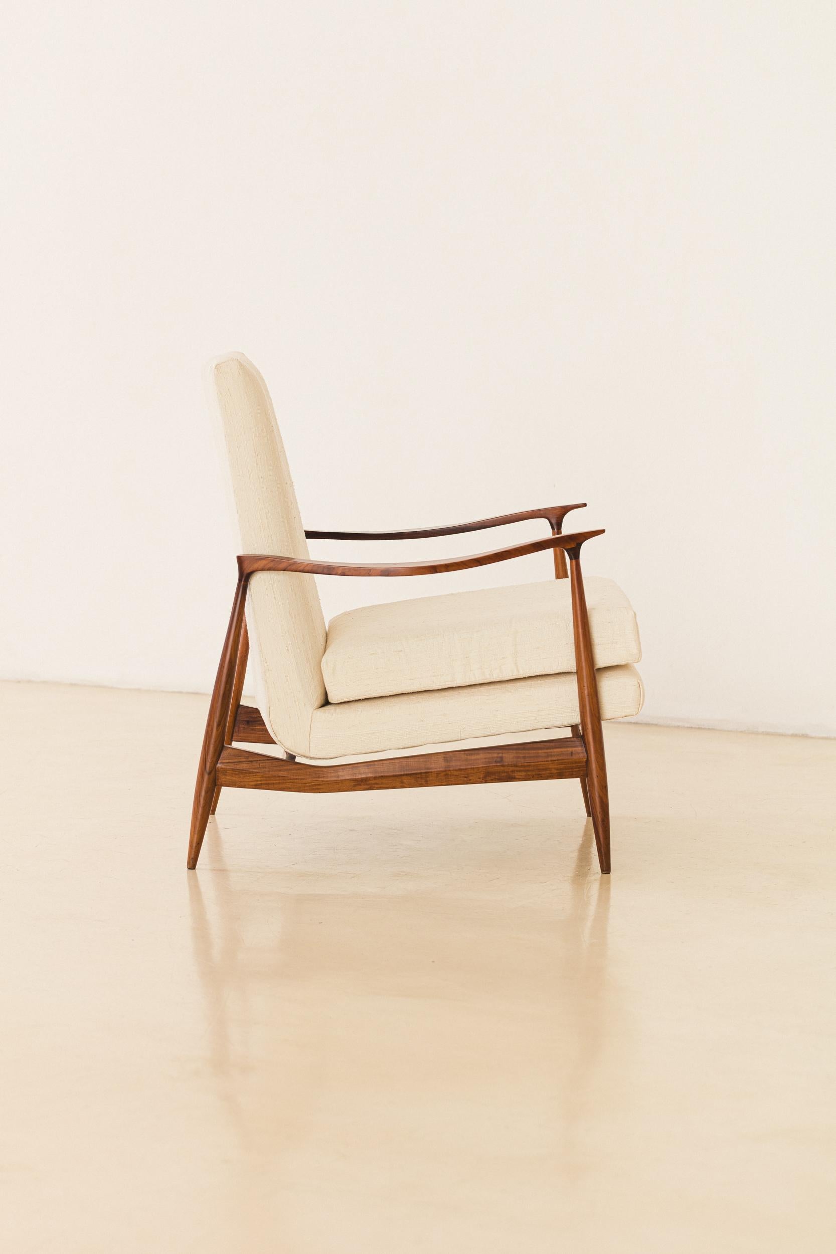Mid-20th Century Single Armchair by Móveis Cimo, 1960s, Mid-Century Brazilian Design For Sale