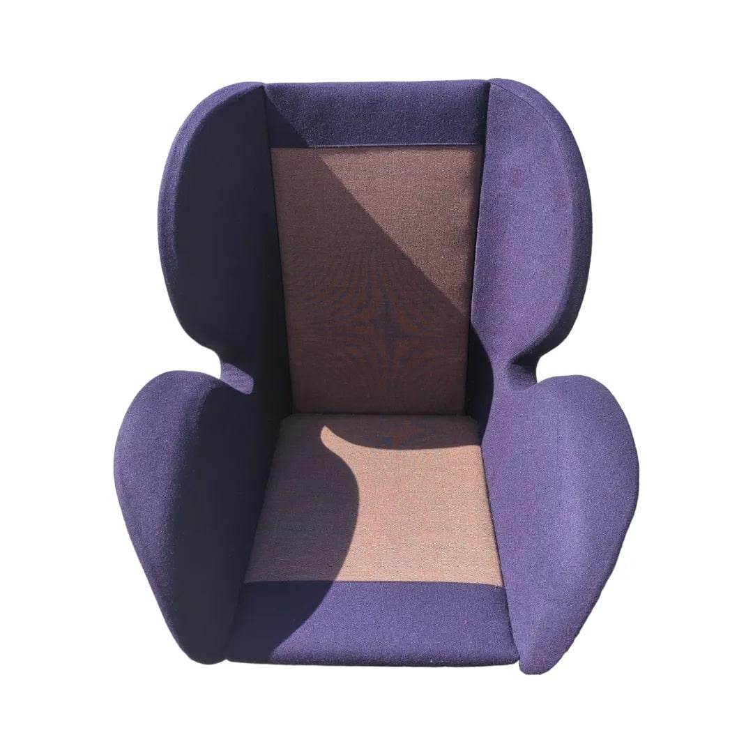 Single armchair Danish Deluxe Eros Swan chair fully restored purple Kvadrat wool In Good Condition For Sale In PORT MELBOURNE, AU