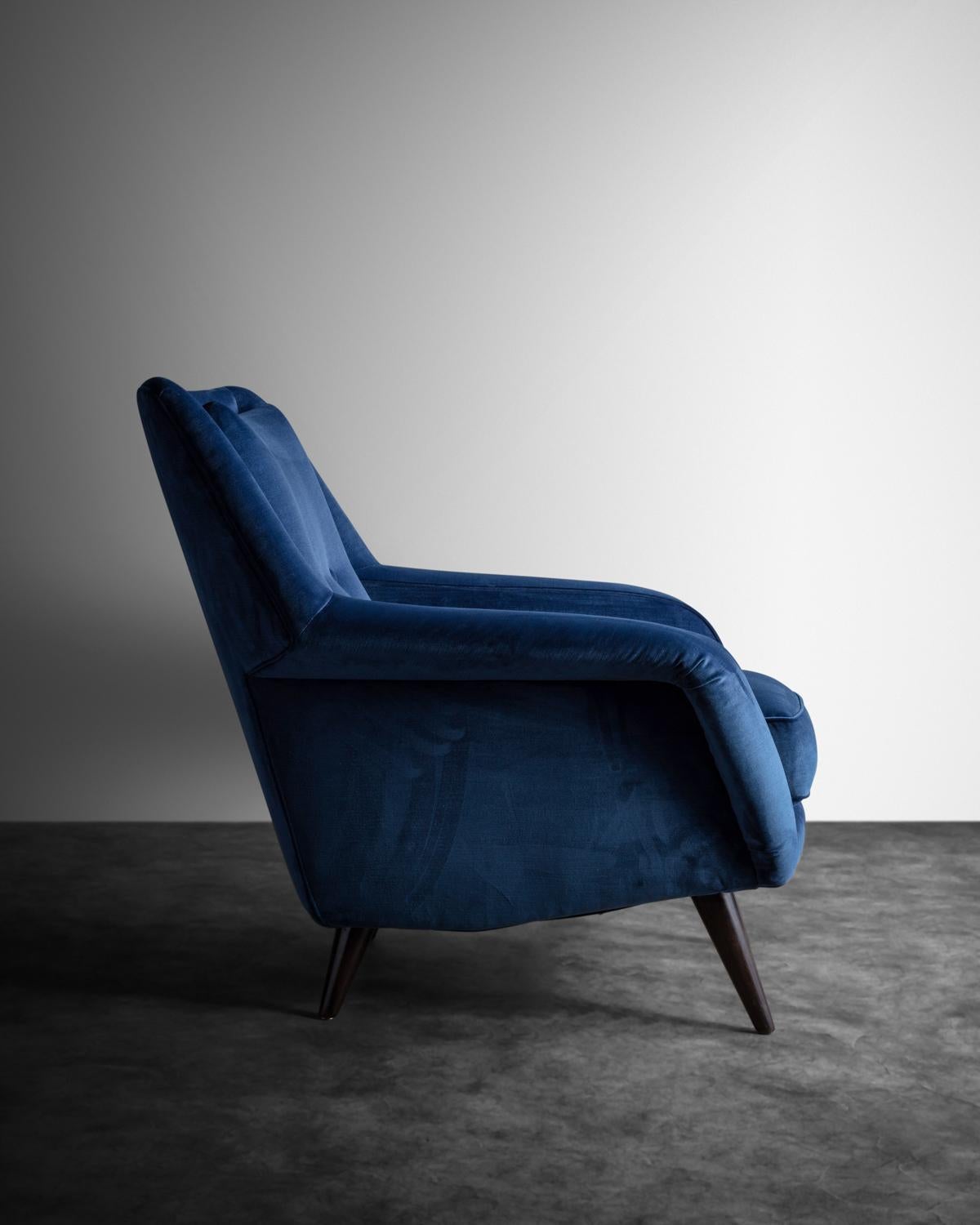 Mid-Century Modern Single Armchair, Italy, 1950s For Sale