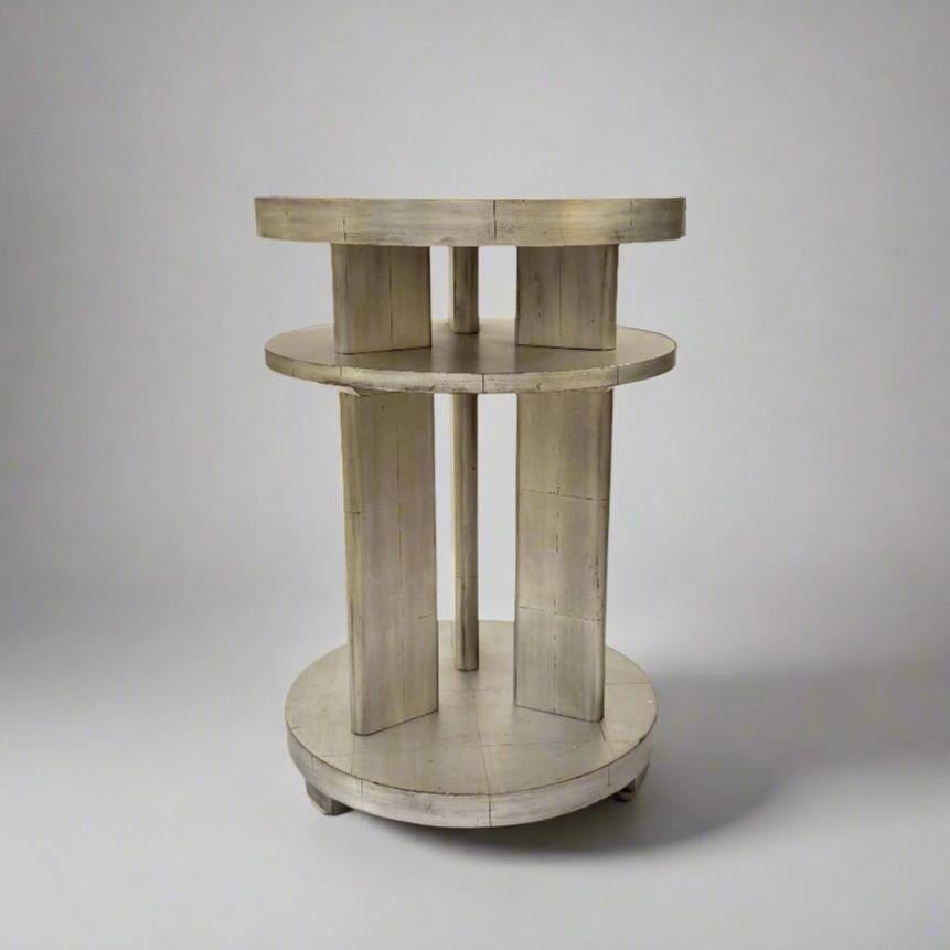 Einzelner vergoldeter Art Deco Beistelltisch (Art déco) im Angebot