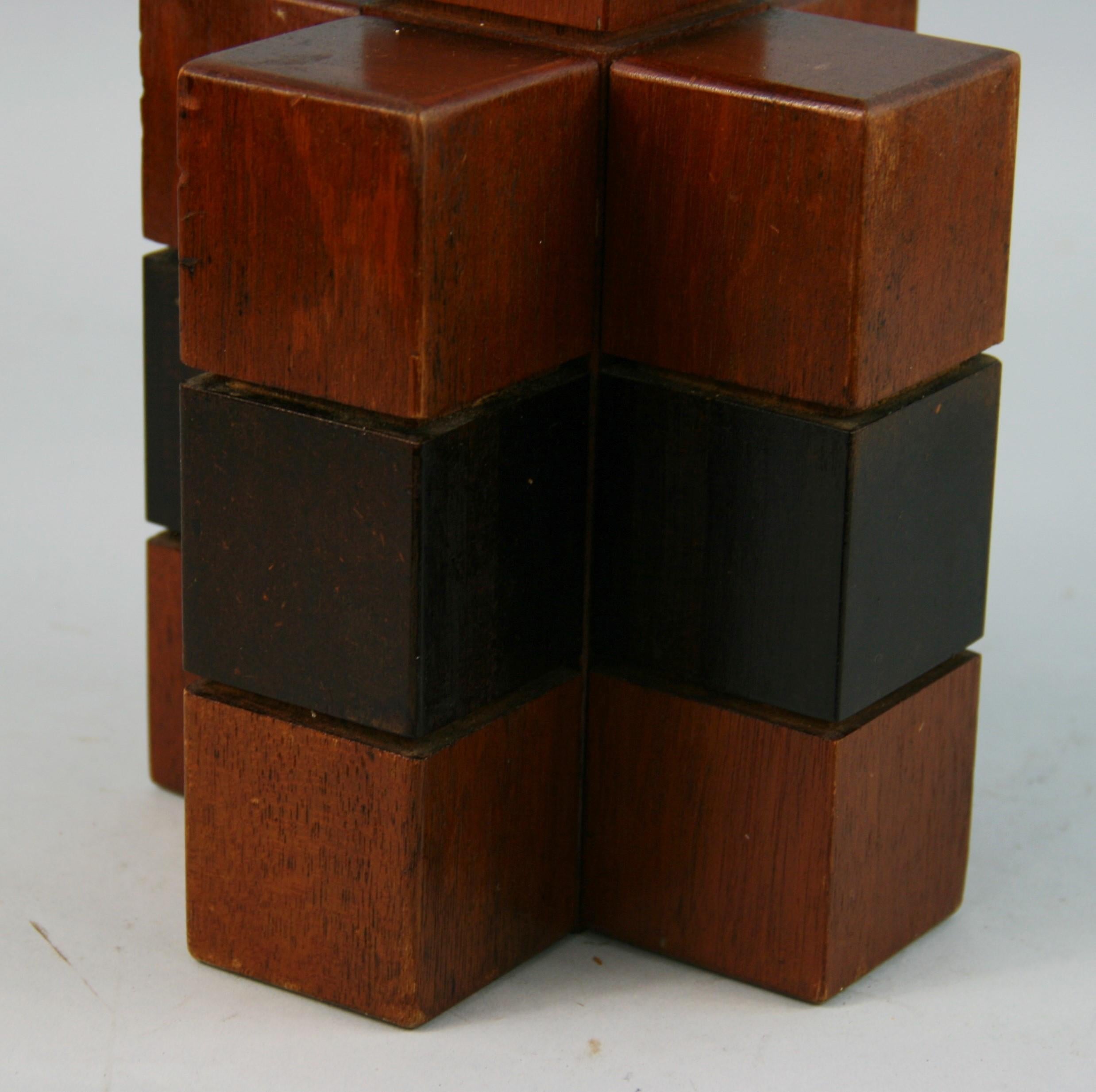 Scandinavian  Artisan Made Cube Wood Lamp 1950 In Good Condition For Sale In Douglas Manor, NY