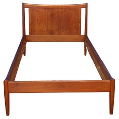 single bed by Soborg Mobler by Søborg Møbelfabrik Denmark 1960s