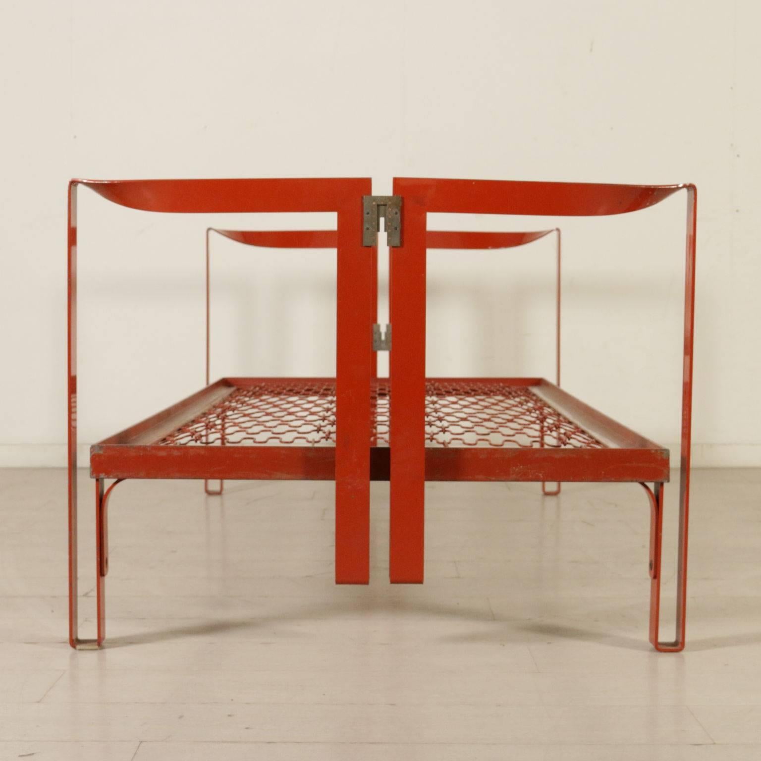 Single Bed Designed by Tobia Scarpa Lacquered Metal Vintage, Italy, 1960s 4