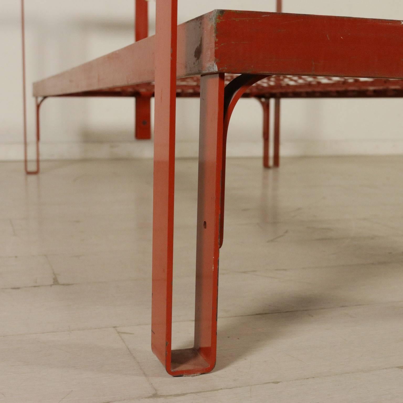 Mid-20th Century Single Bed Designed by Tobia Scarpa Lacquered Metal Vintage, Italy, 1960s