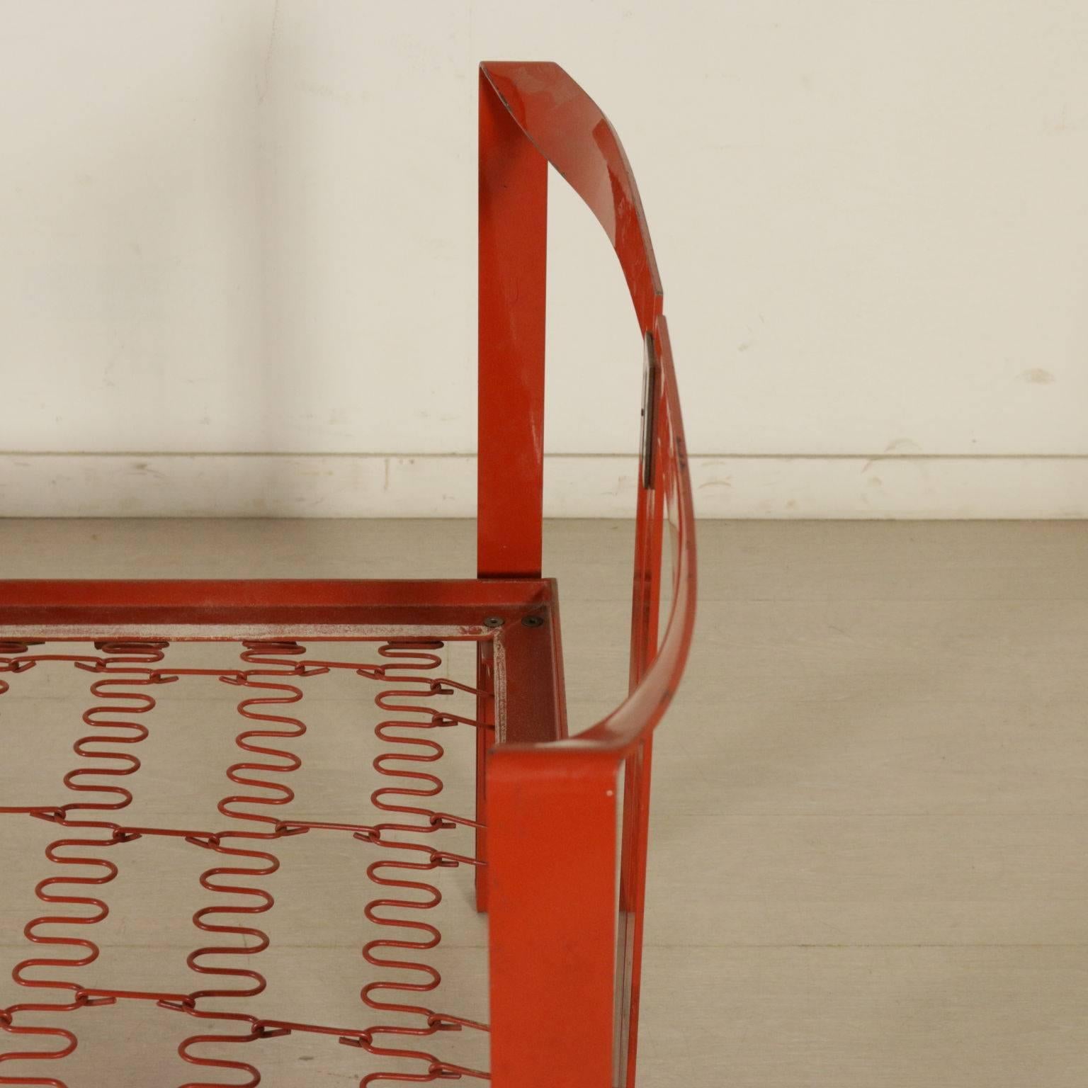 Single Bed Designed by Tobia Scarpa Lacquered Metal Vintage, Italy, 1960s 2