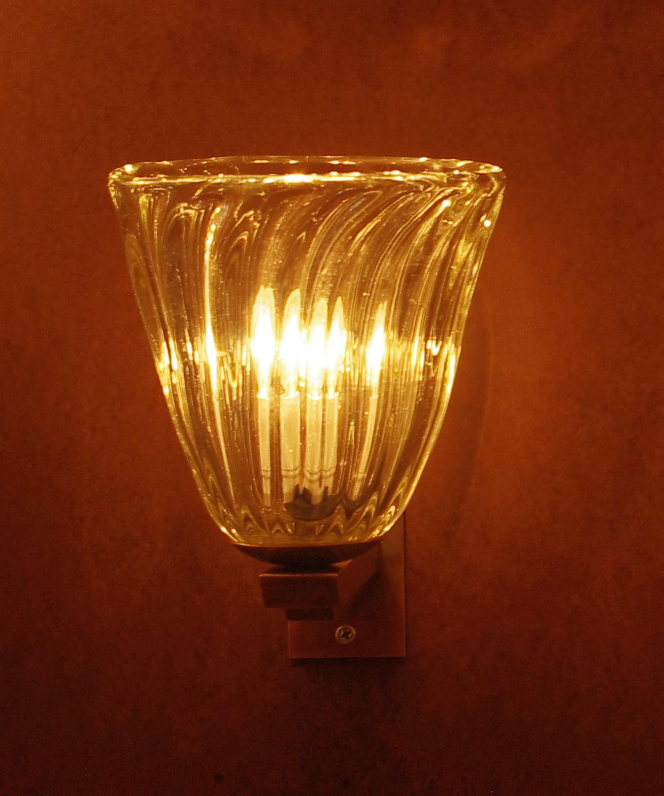 Single Bell Sconce by Barovier e Toso FINAL CLEARANCE SALE In Good Condition In Los Angeles, CA