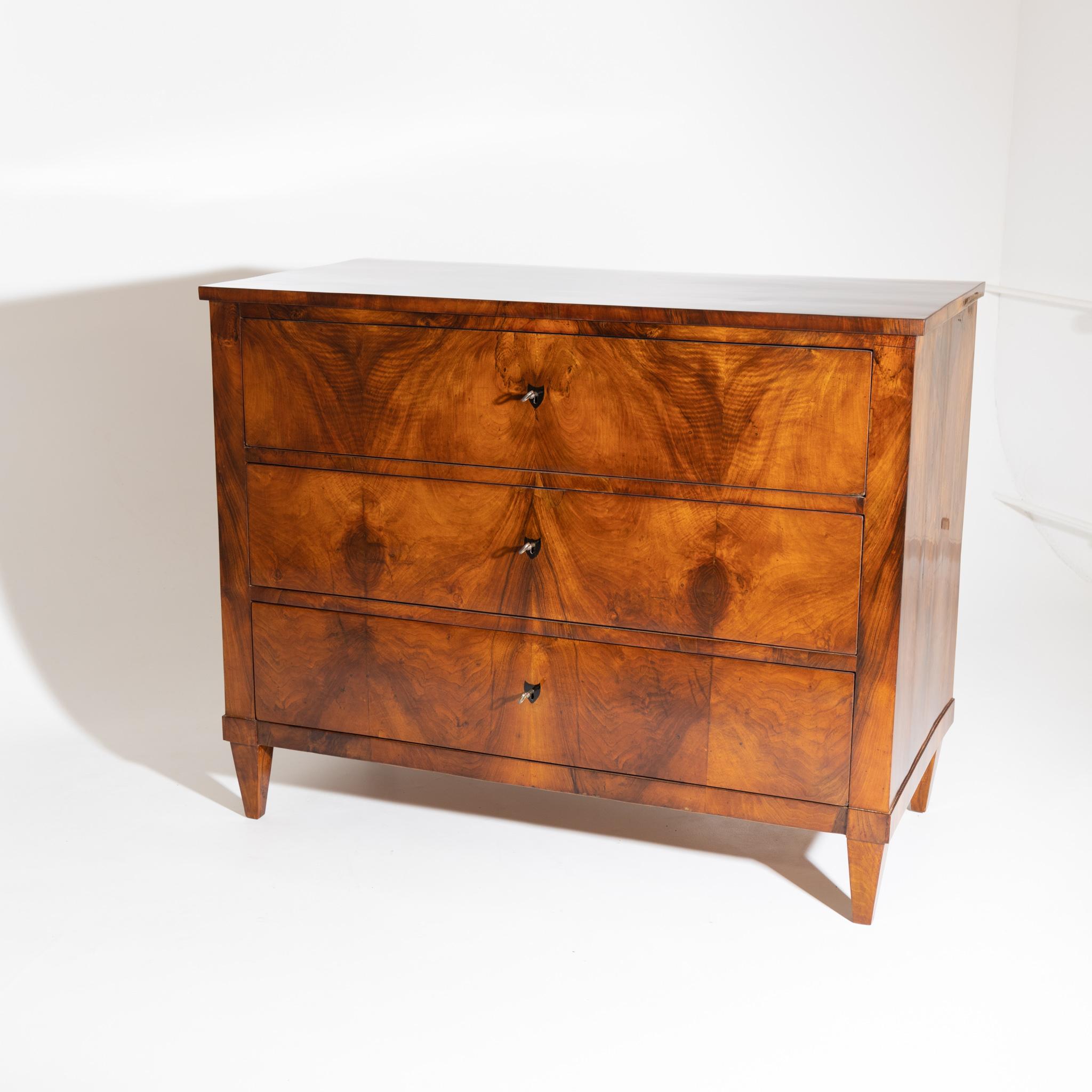 Single Biedermeier Three Drawer Commode In Good Condition In New York, NY