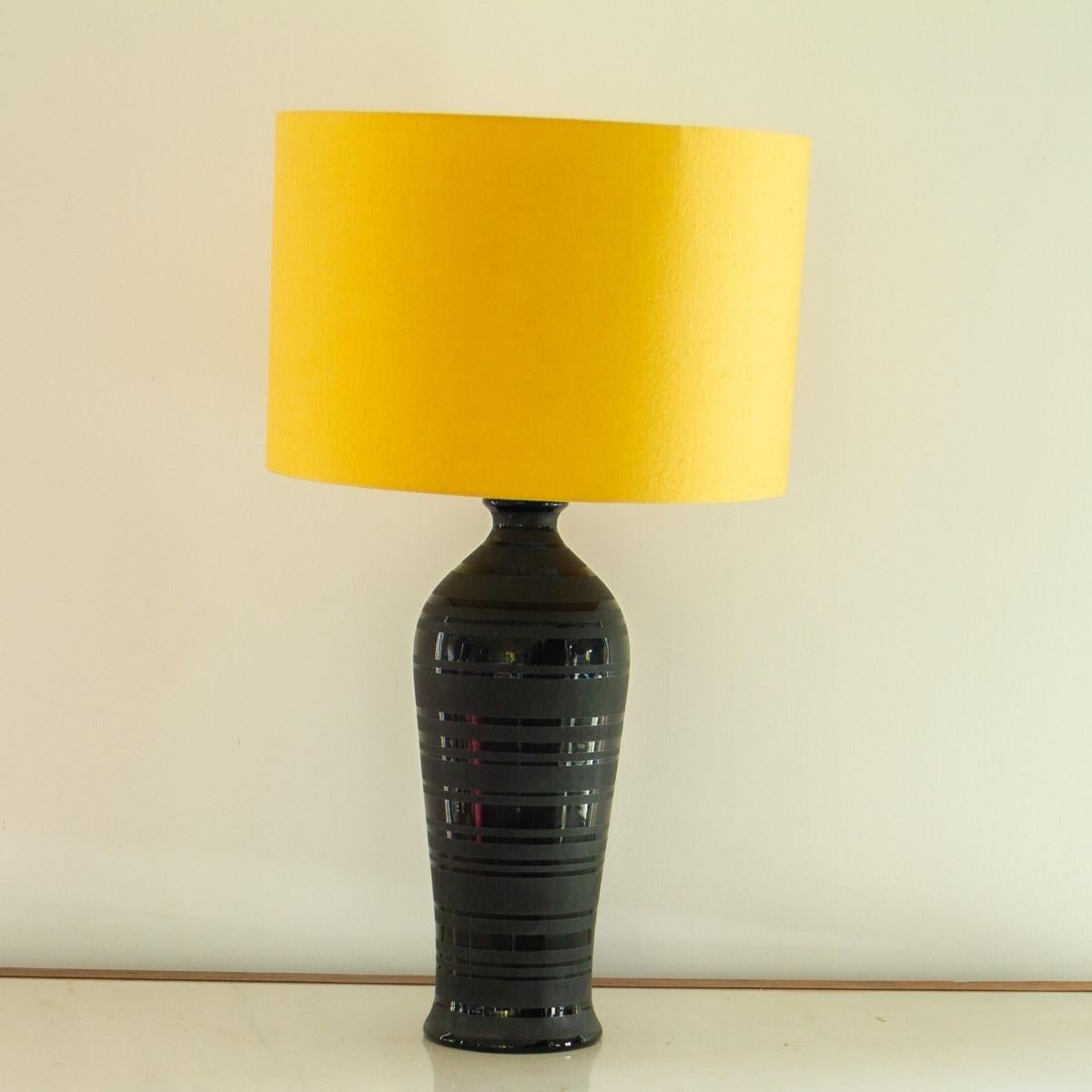 Single Black Ceramic Table Lamp, 1960s In Good Condition In Donhead St Mary, Wiltshire