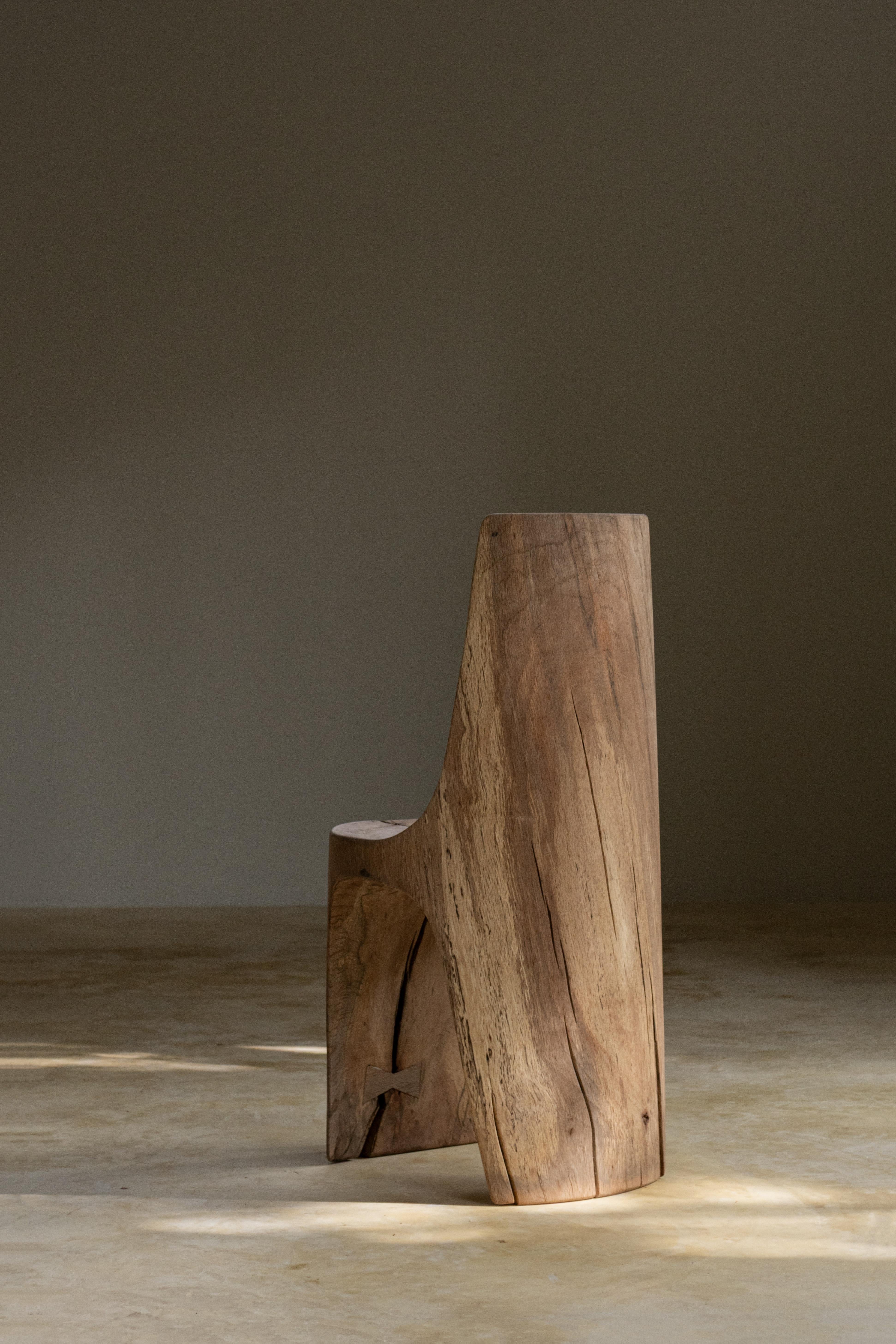 Silla de comedor Batan de madera en bloque de Sebastián Cappiello Madera en venta