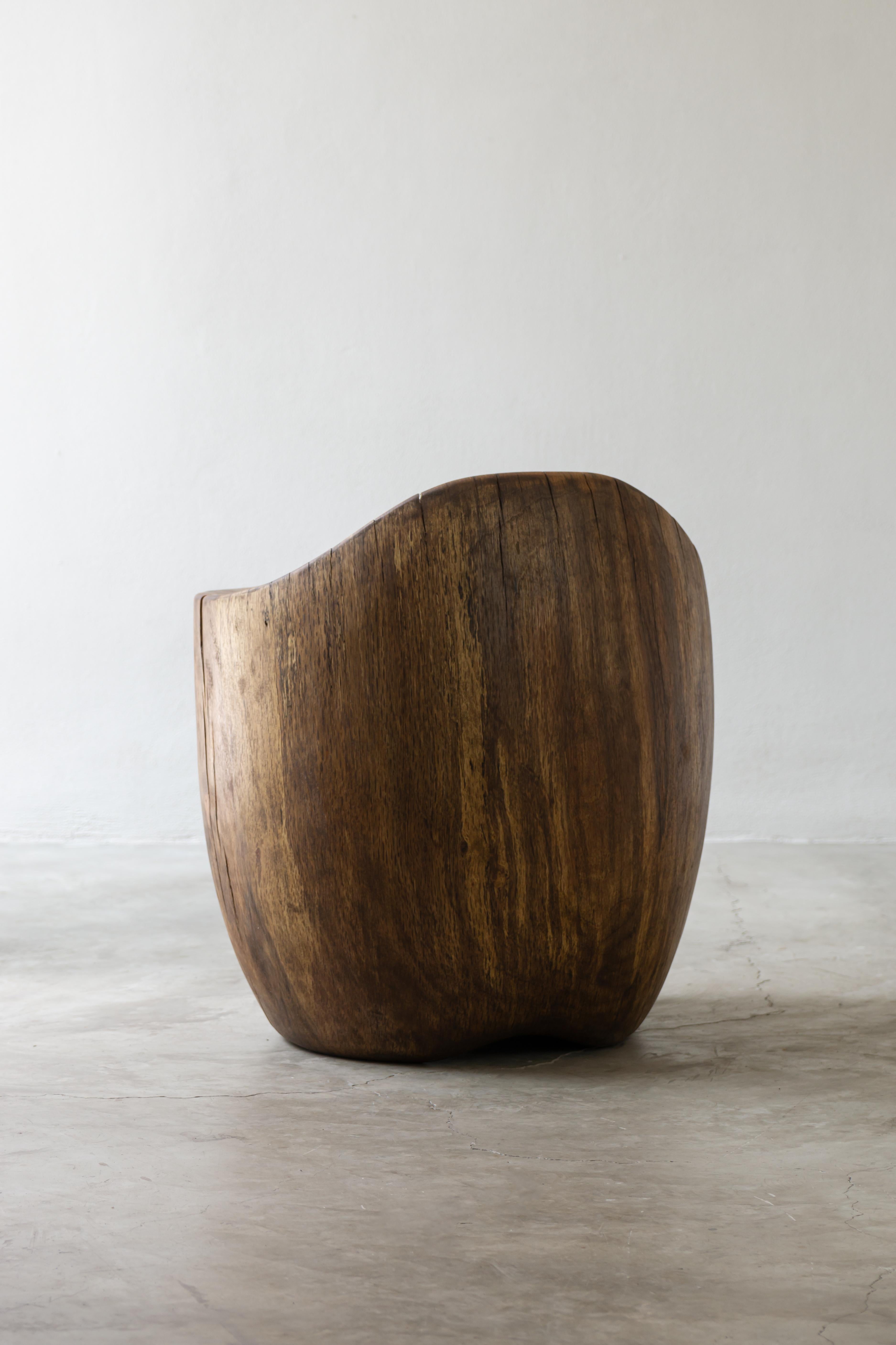XXI secolo e contemporaneo Seduta singola Block Wood Batan di Sebastián Cappiello in vendita