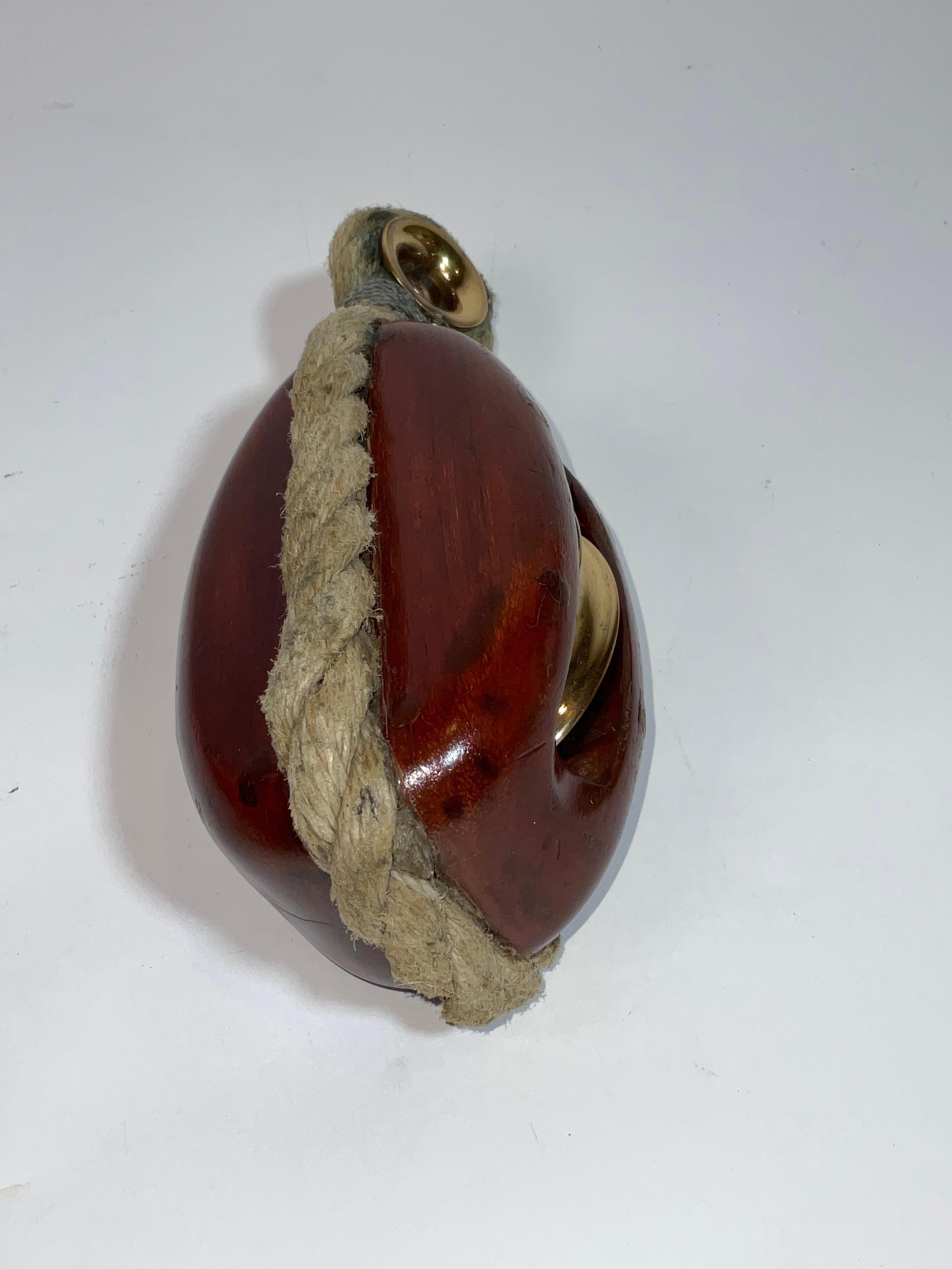 Laiton Poulie à réa simple en laiton pour yacht avec cordage en vente