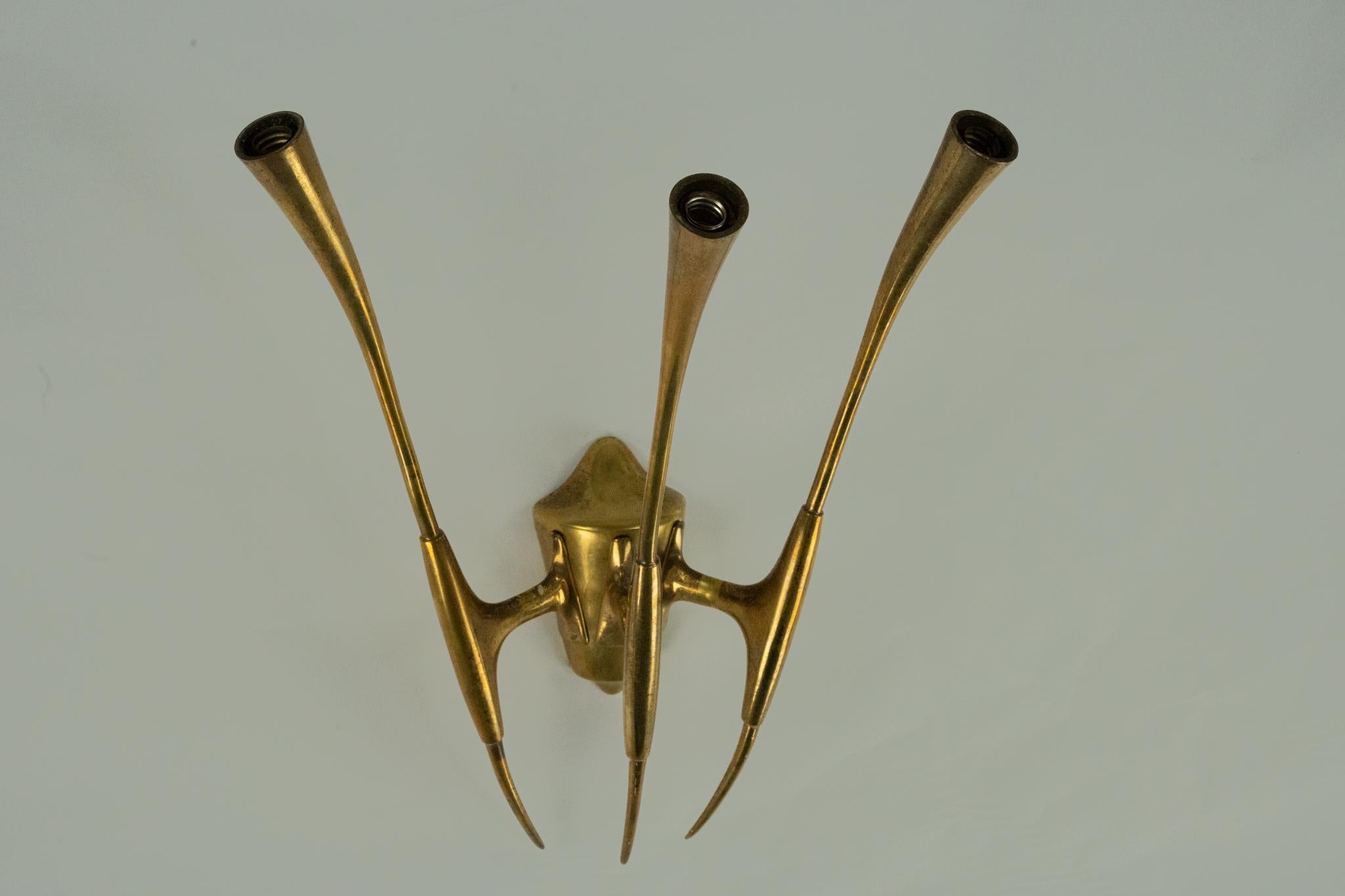 Single Brass Wall Sconce by Oscar Torlasco for Lumi Milano, Italy 1950s For Sale 4