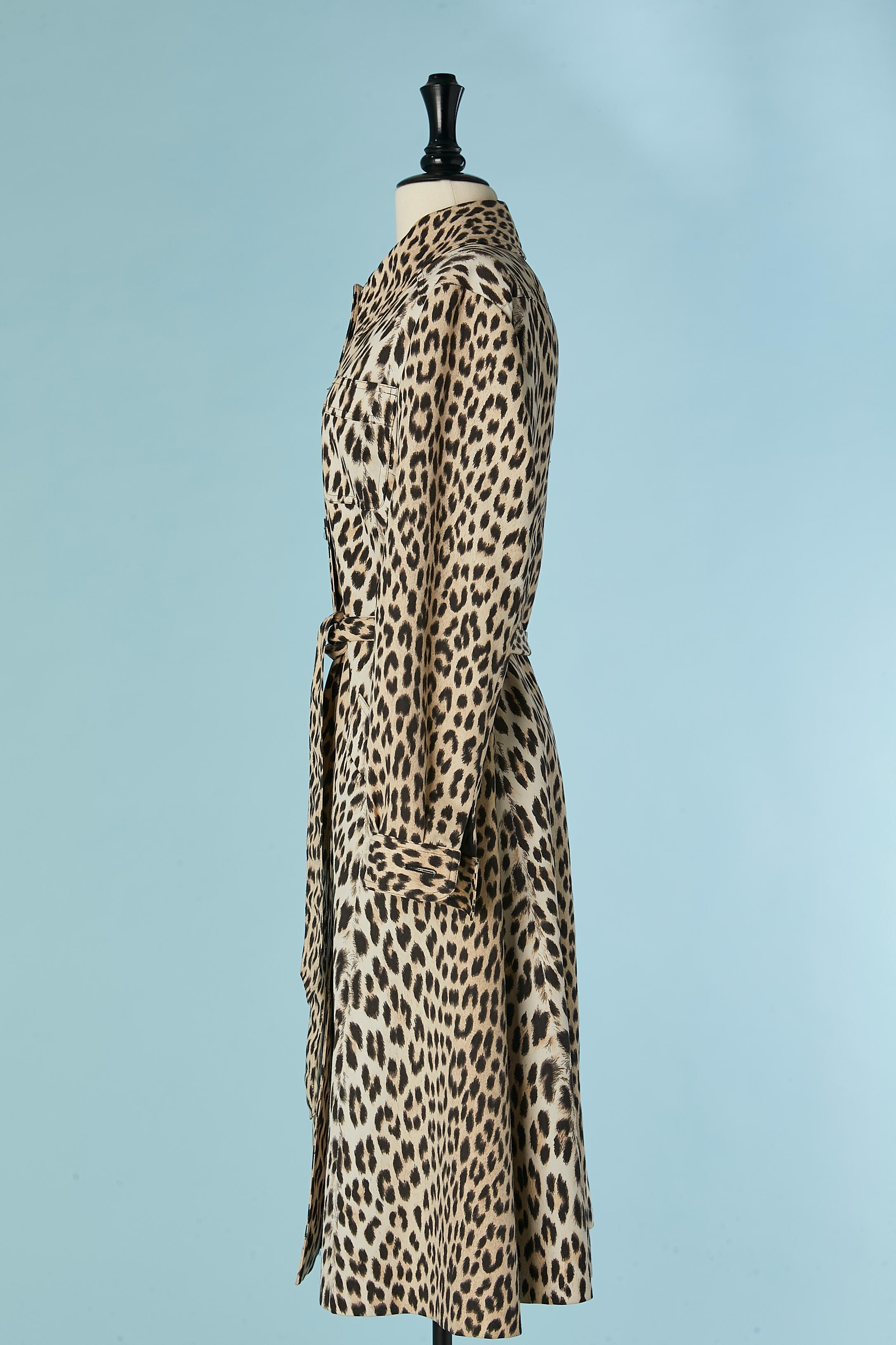 Cappotto monopetto con stampa leopardata e cintura BLIZZAND Circa anni '70 In condizioni ottime in vendita a Saint-Ouen-Sur-Seine, FR