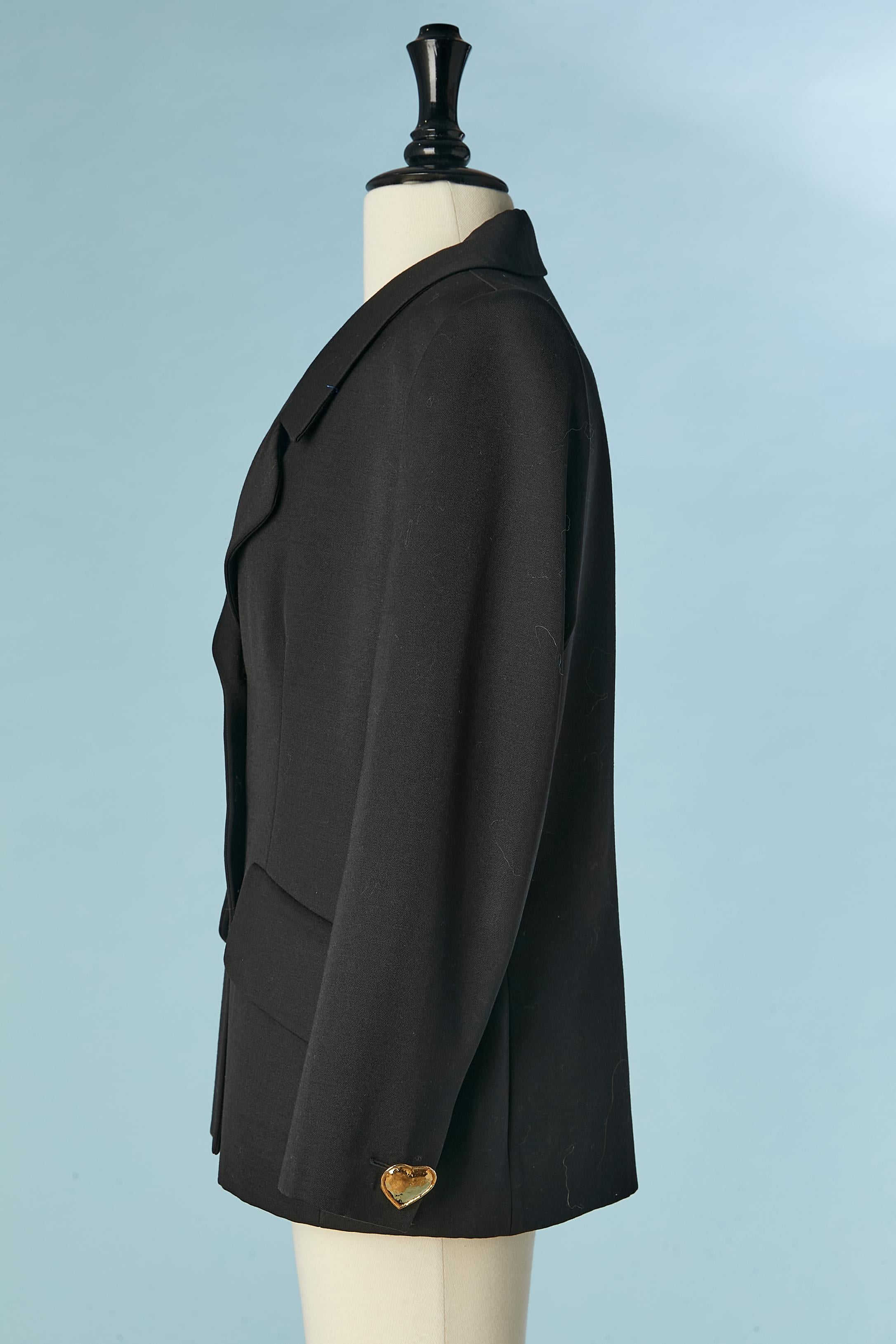 Einreihige Jacke mit Herzknöpfen von Yves Saint Laurent Variation H/W 1994 im Angebot 1