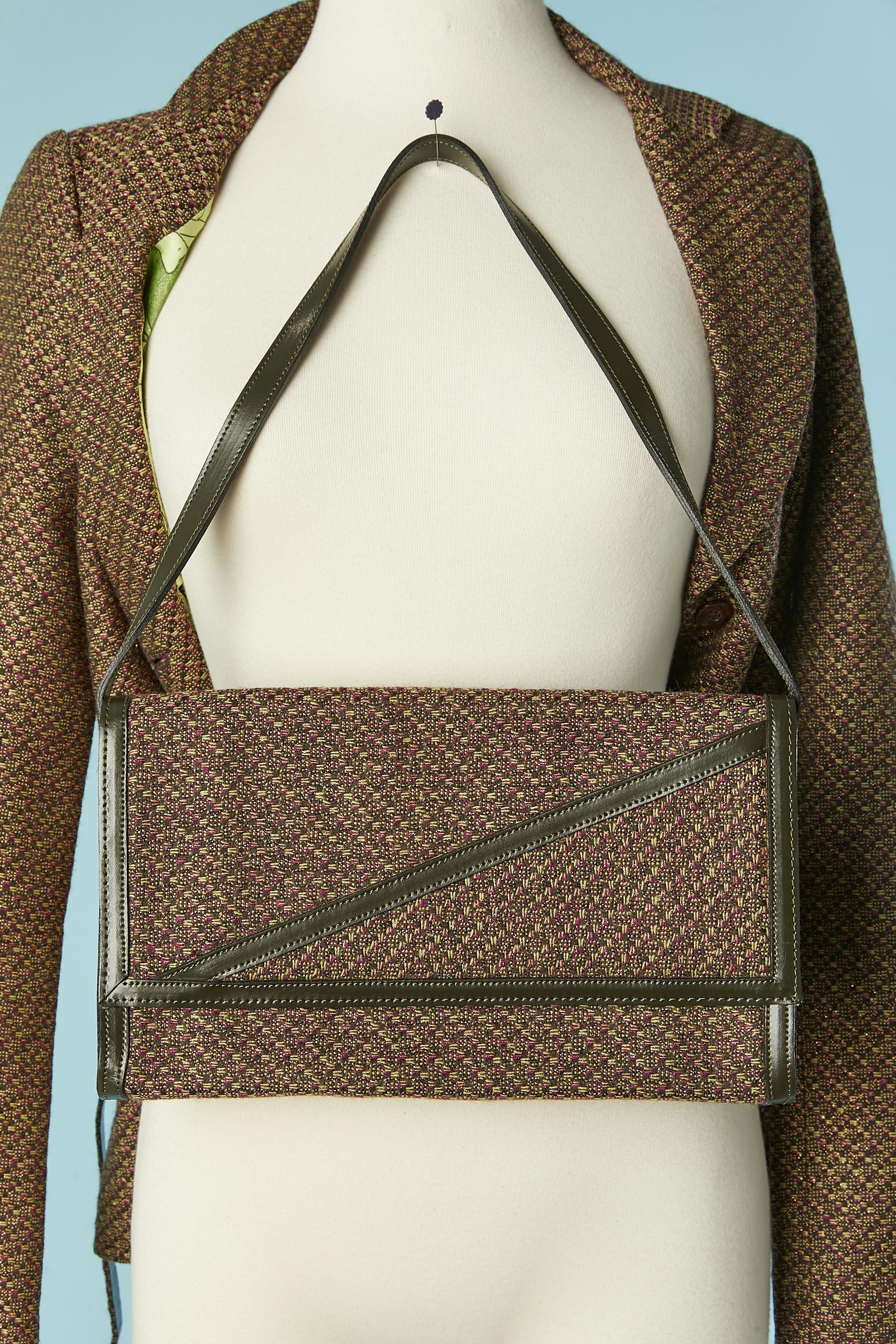 Giacca monopetto in tweed con borsa dello stesso tessuto Christian Lacroix BAZAR in vendita 3