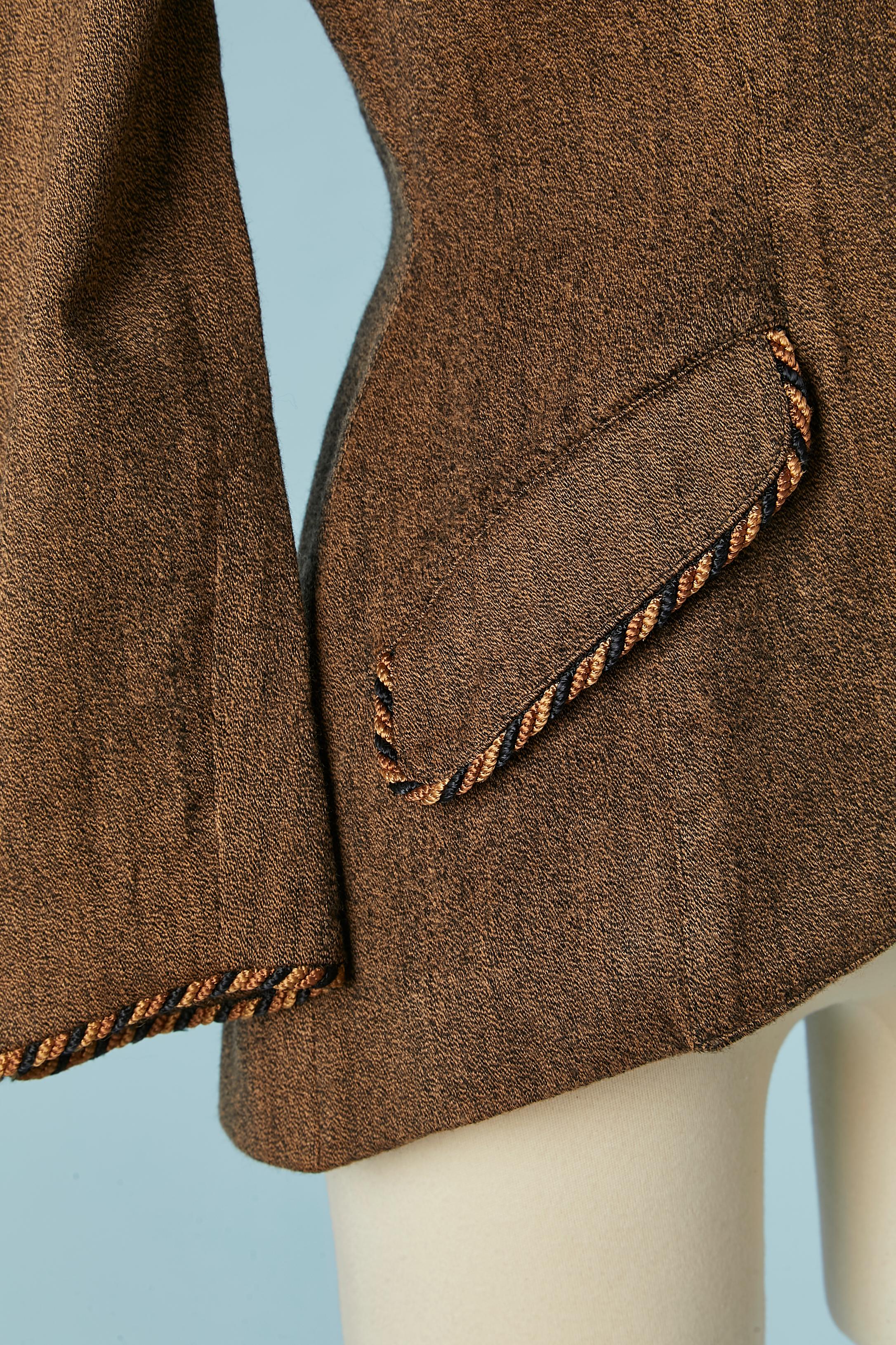 Simple boutonnière en laine chinée avec bord en cordelette Thierry Mugler  Pour femmes en vente