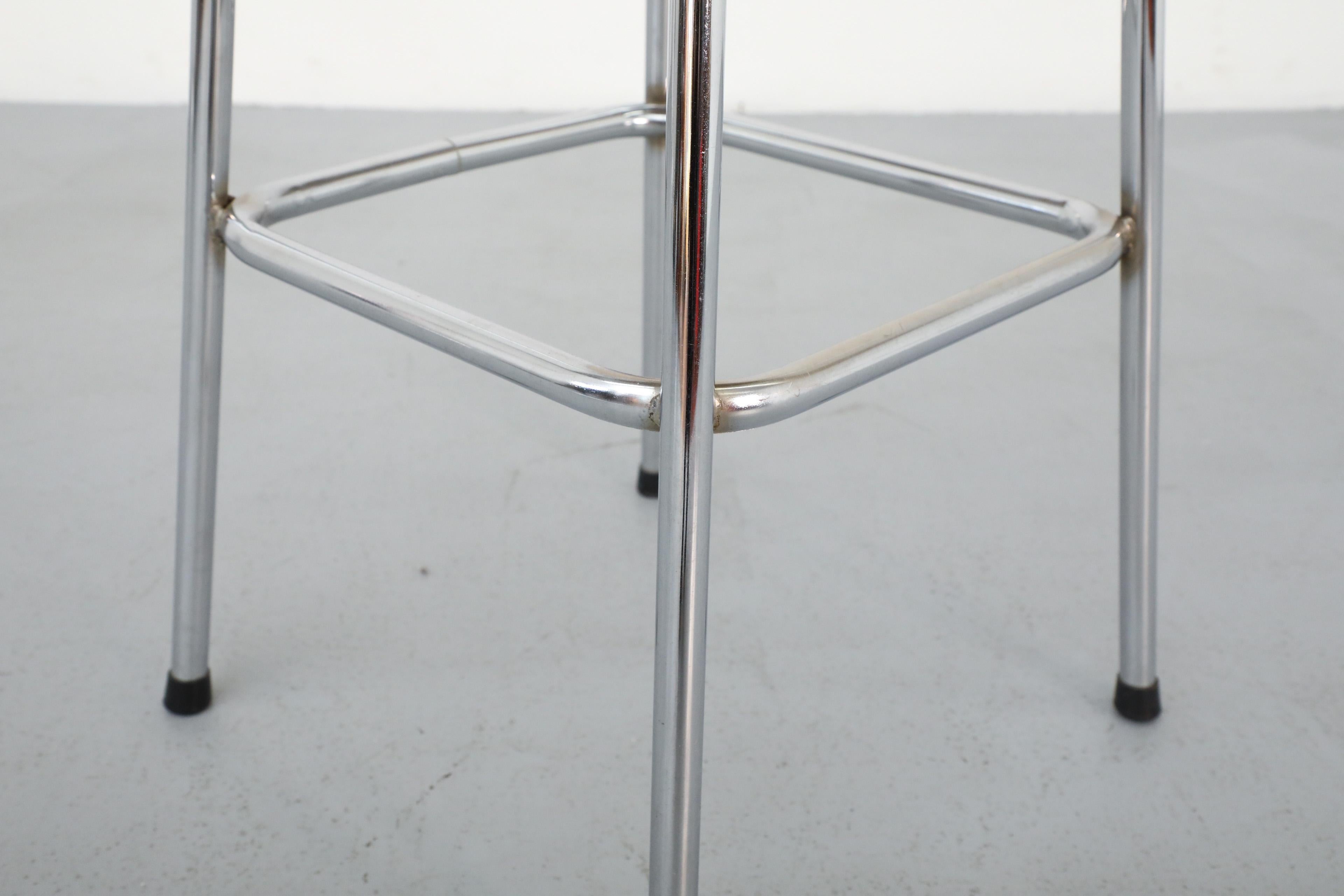 Tabouret de bar simple de style Charlotte Perriand par Rohe Noordwolde en vente 5