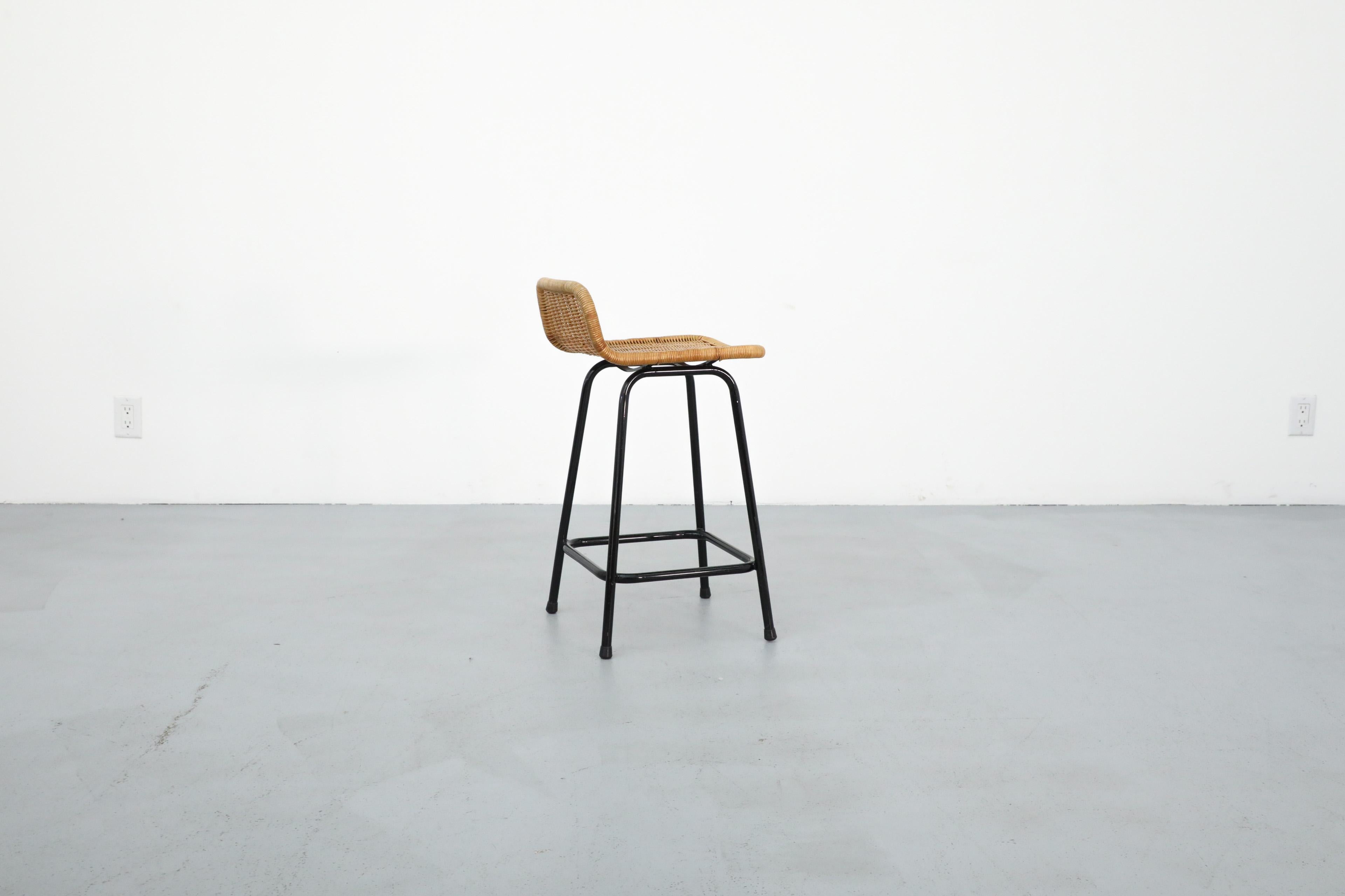 20th Century Single Charlotte Perriand Style Wicker Bar Stool by Rohe Noordwolde For Sale