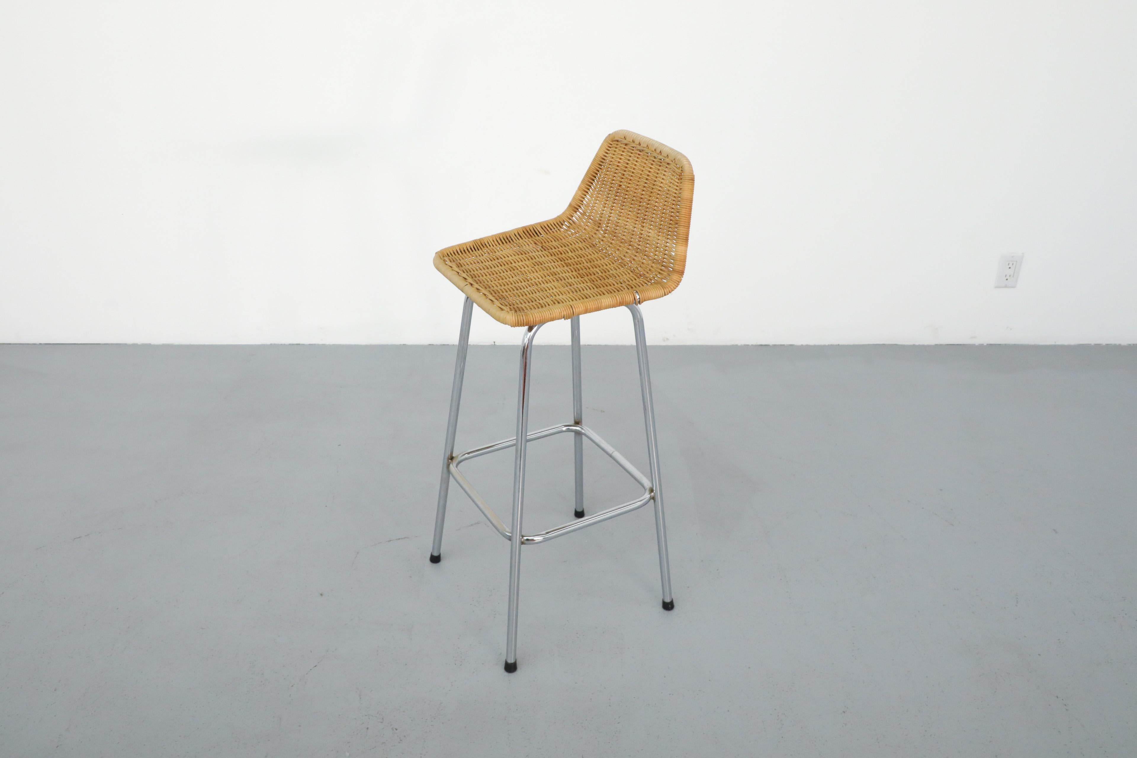 20ième siècle Tabouret de bar simple de style Charlotte Perriand par Rohe Noordwolde en vente