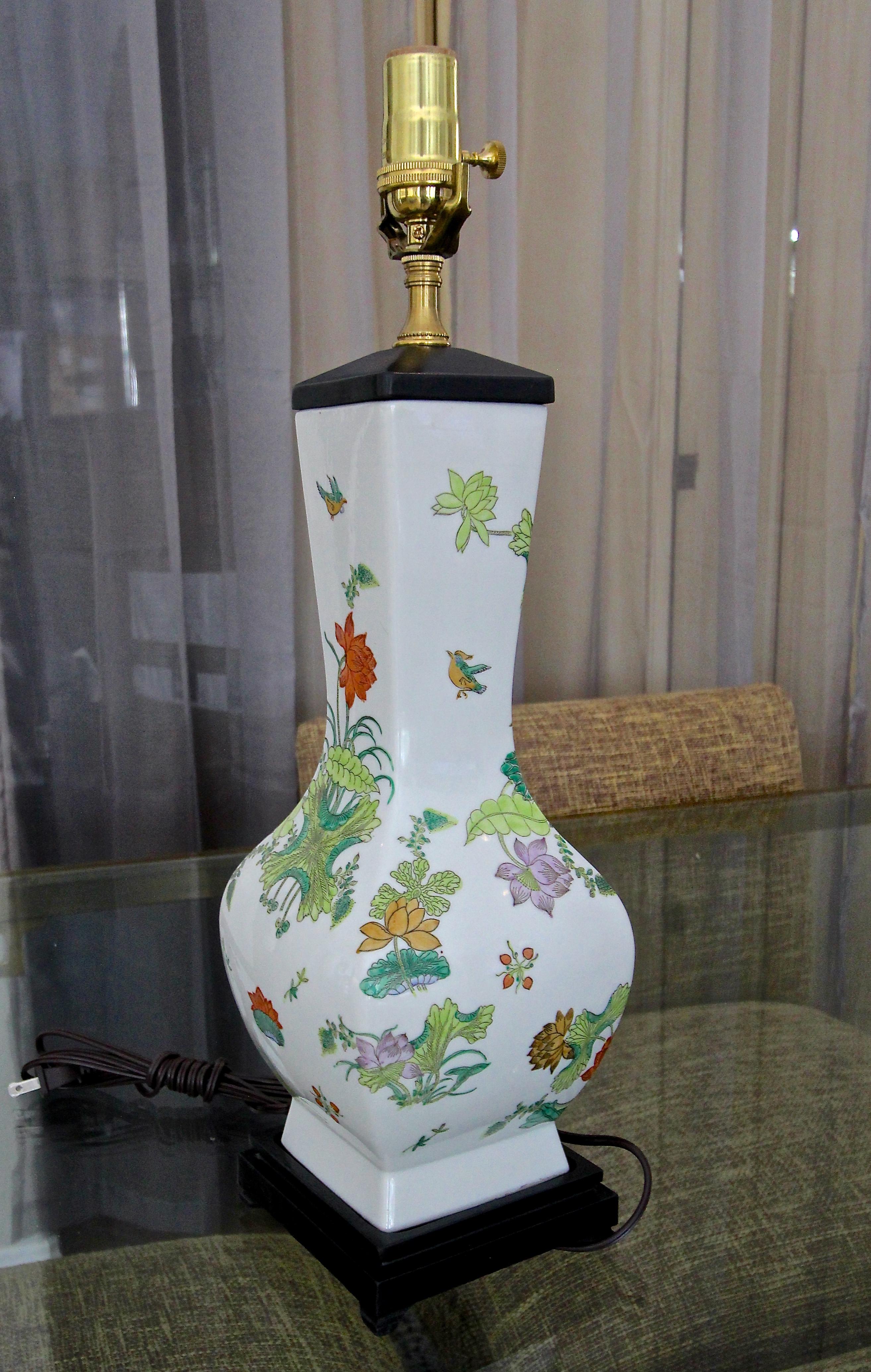 Single Chinese Asian Famille Rose Porcelain Vase Table Lamp 1