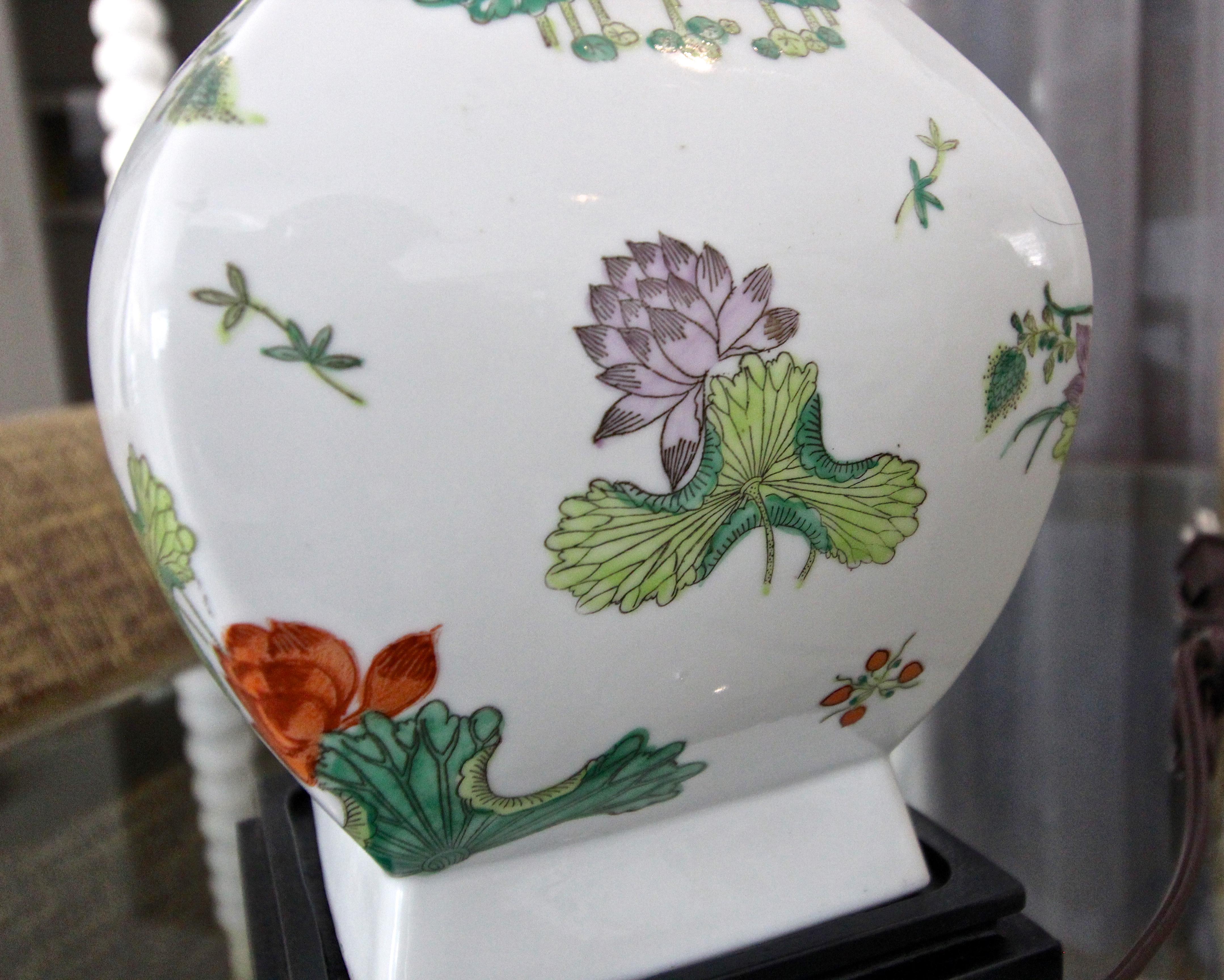 Single Chinese Asian Famille Rose Porcelain Vase Table Lamp 4