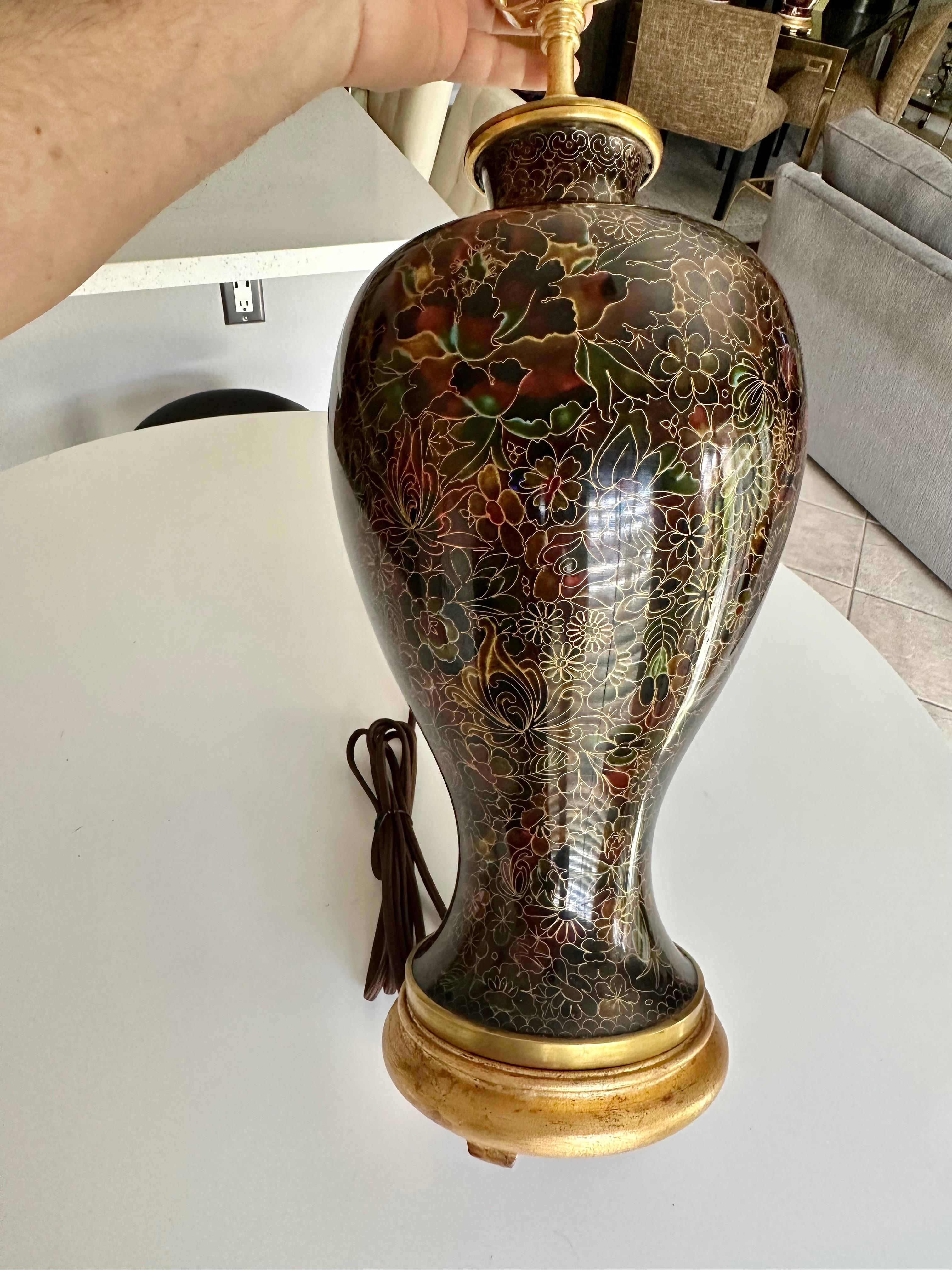 Single Chinese Cloisonné Floral Table Lamp For Sale 6
