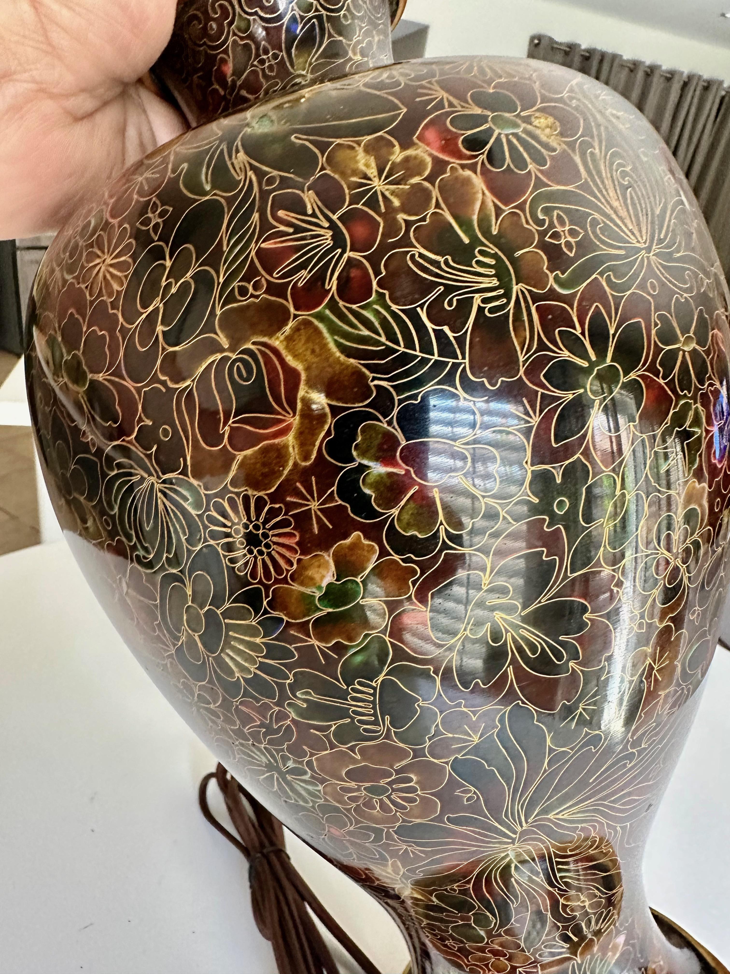 Single Chinese Cloisonné Floral Table Lamp For Sale 1