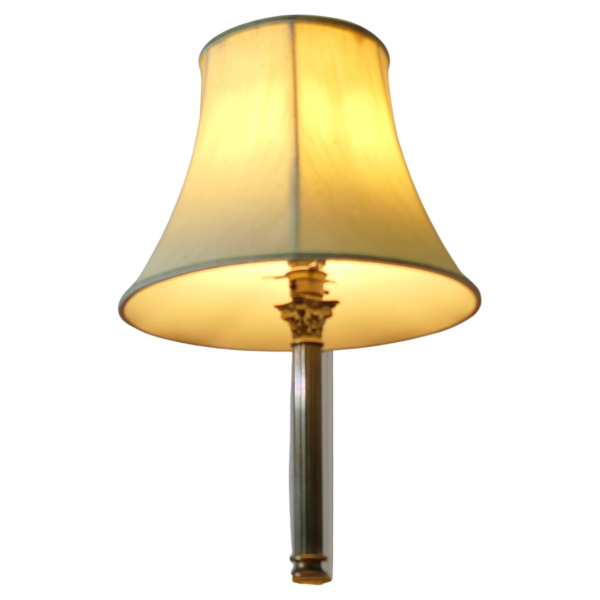 Lampe de table à une colonne en laiton français