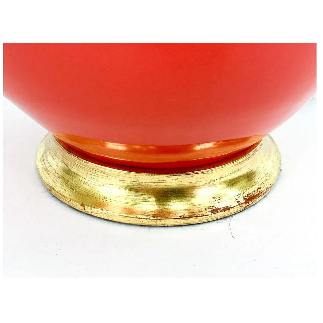Single Coral Spitzmiller Double Gourd Table Lamp In Good Condition For Sale In Locust Valley, NY