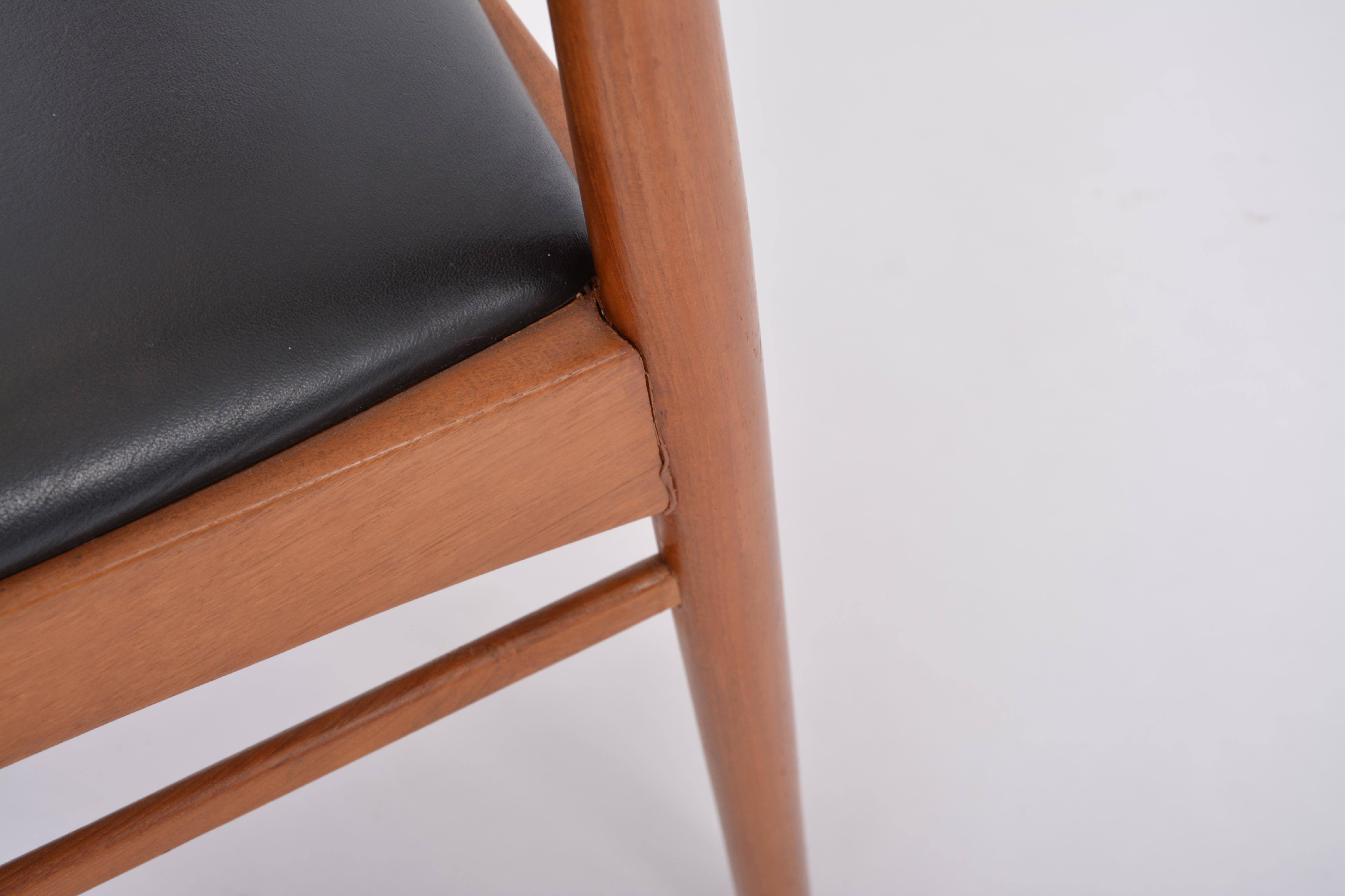 Single Danish Midcentury Modern Teak Chair 6