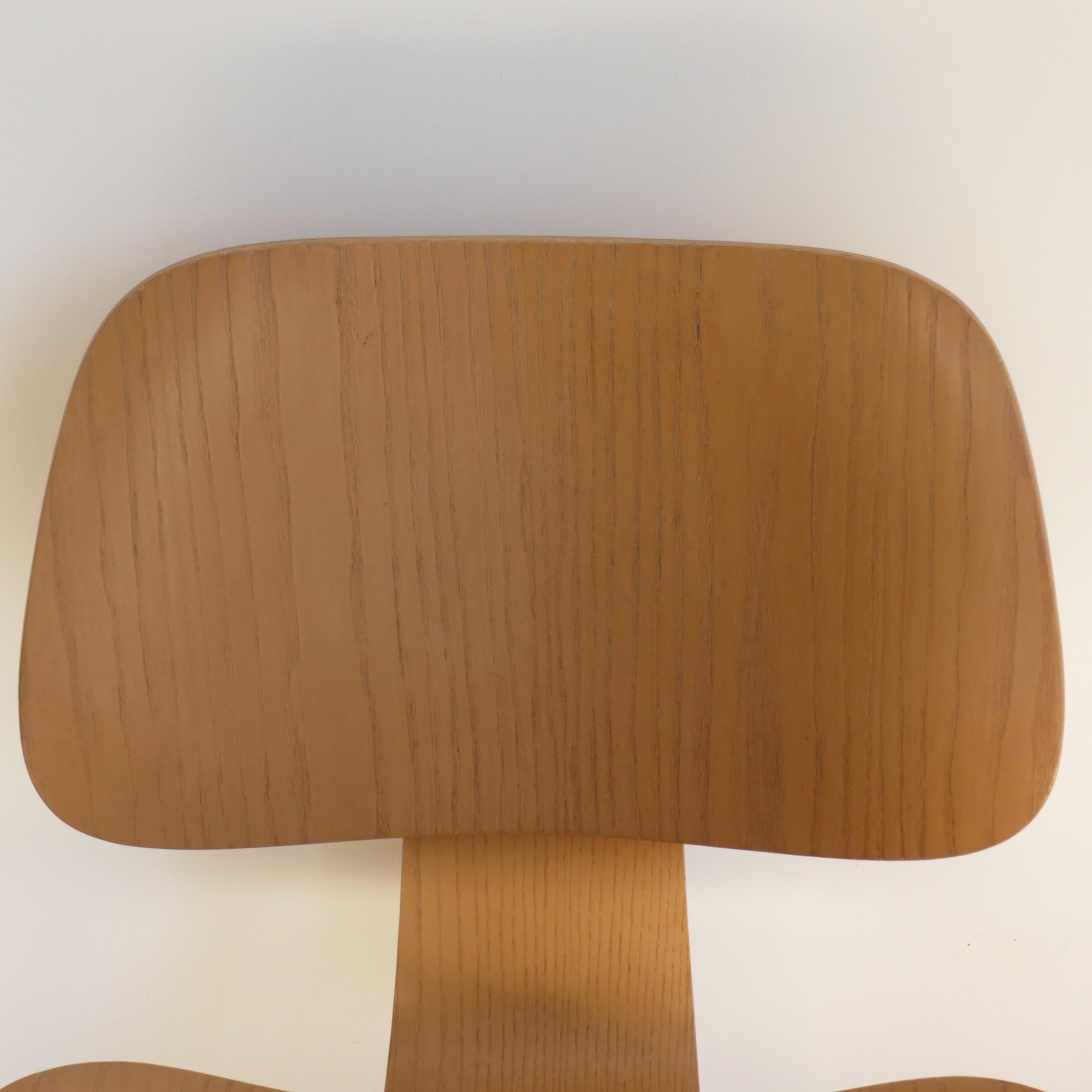 British Single DCW Dining Chair by Charles Eames for Vitra Plywood 1999