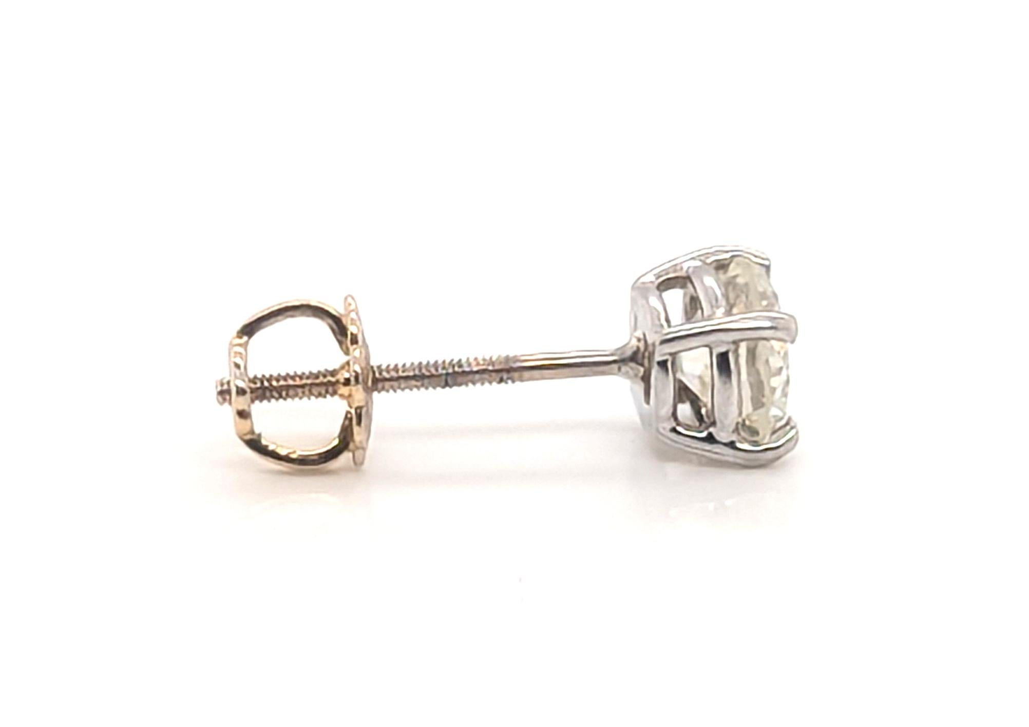 Taille ronde Single Diamond Stud Earring .50ct 14K White & Yellow Gold Mined I VS1 Screwback en vente