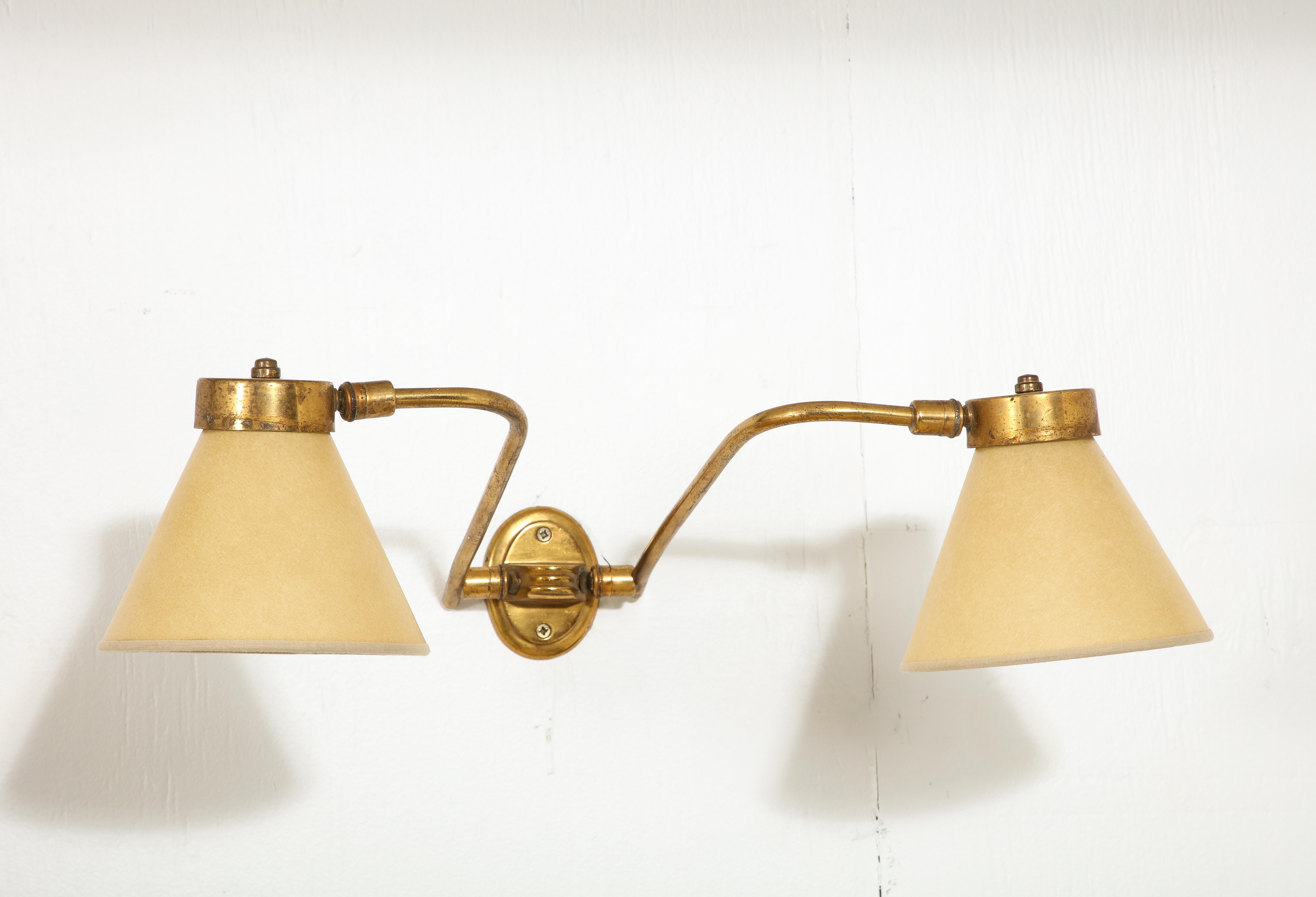 Single Down Light Brass Articulated Sconce, France 1960's For Sale 7