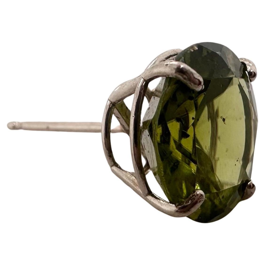 Einzelner Ohrring 8mm Peridot Edelstein-Ohrring 14KT Gold