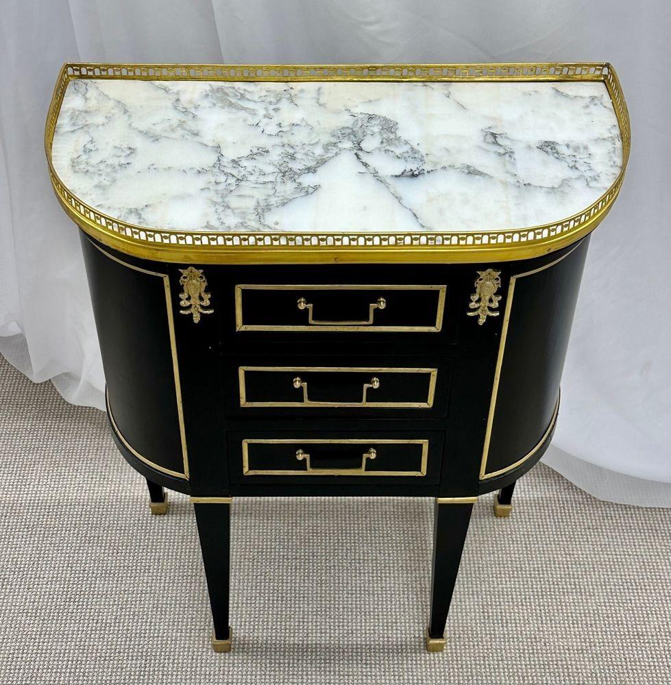 Hollywood Regency Single Ebony Demilune Marble Top Bronze Mounted End / Side Table For Sale