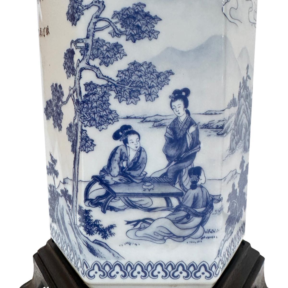 Porcelain Single English Chinoiserie Lamp For Sale