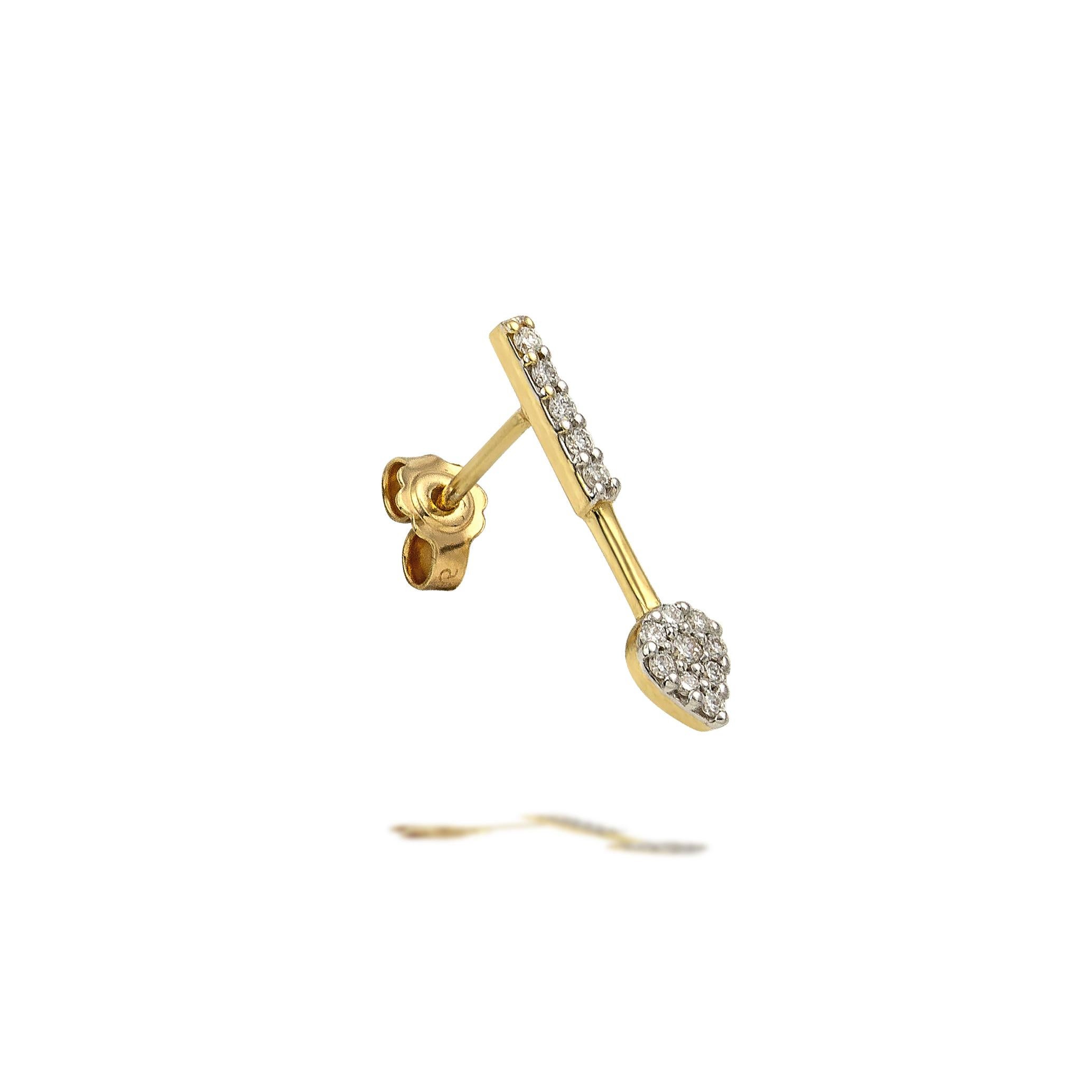 Recycled 14K White Gold

Diamonds Approx. 0.13 ct

Single Floating Pear Diamond Earring in Yellow Gold and Diamonds

This collection combines the simplicity of the single piece with the opulence of diamonds.

All jewels in the Essentials – Mix &