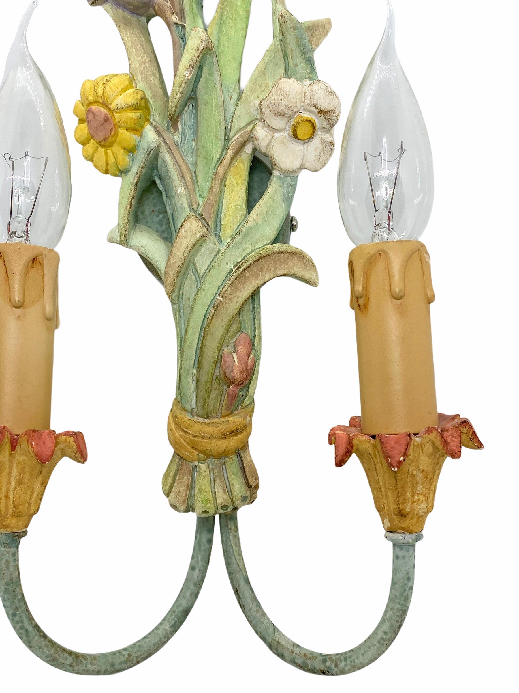 Hollywood Regency Single Florentine Italian Floral Sconce, Italy, 1980s For Sale